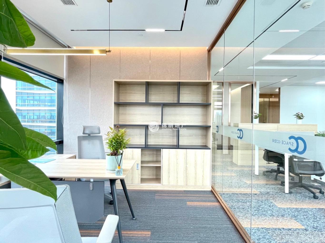 周家嘴路环创中心244平米写字楼出租