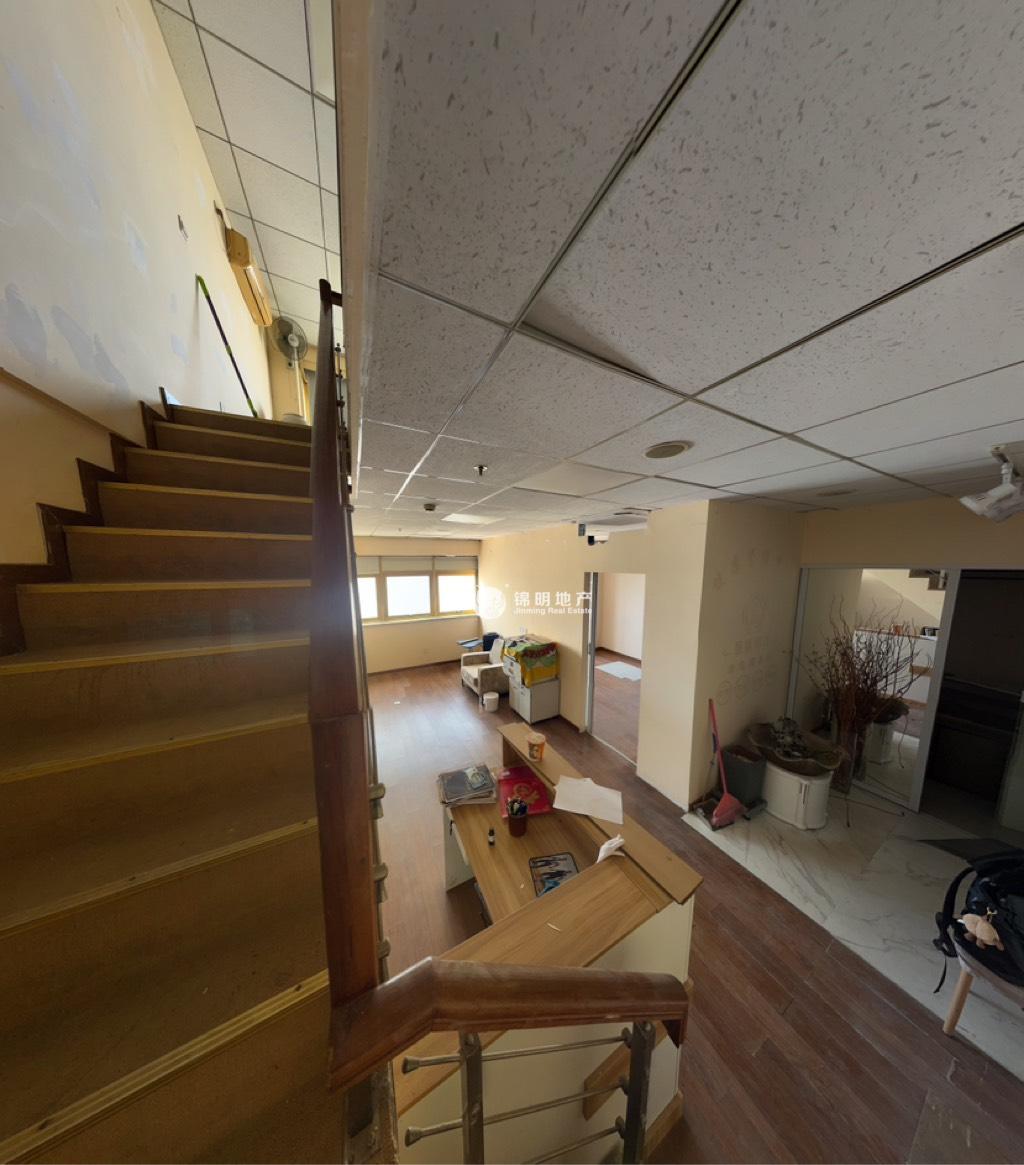 不夜城云华科技大厦64平米写字楼出租