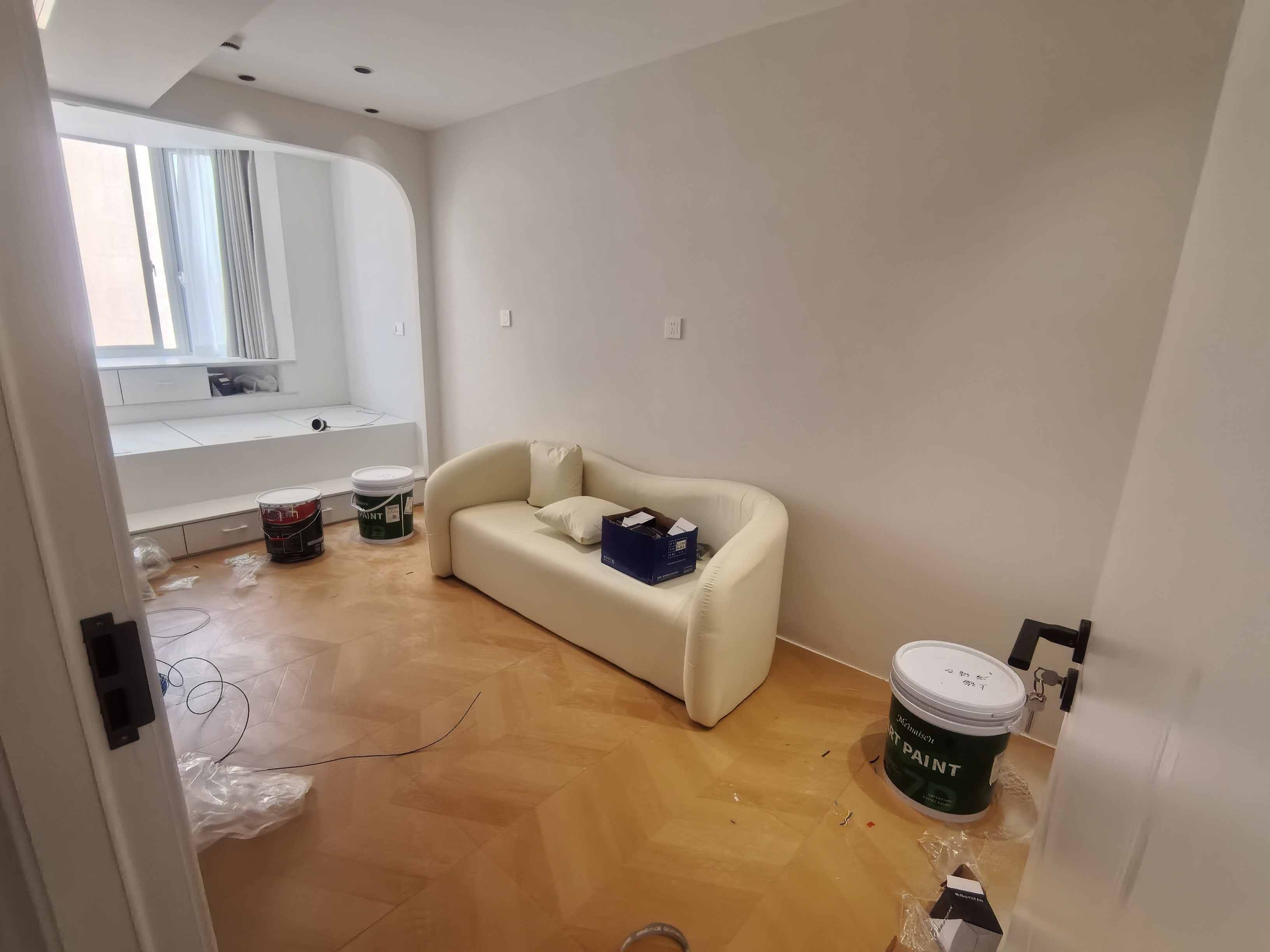 老西门万事利大厦76平米写字楼出租