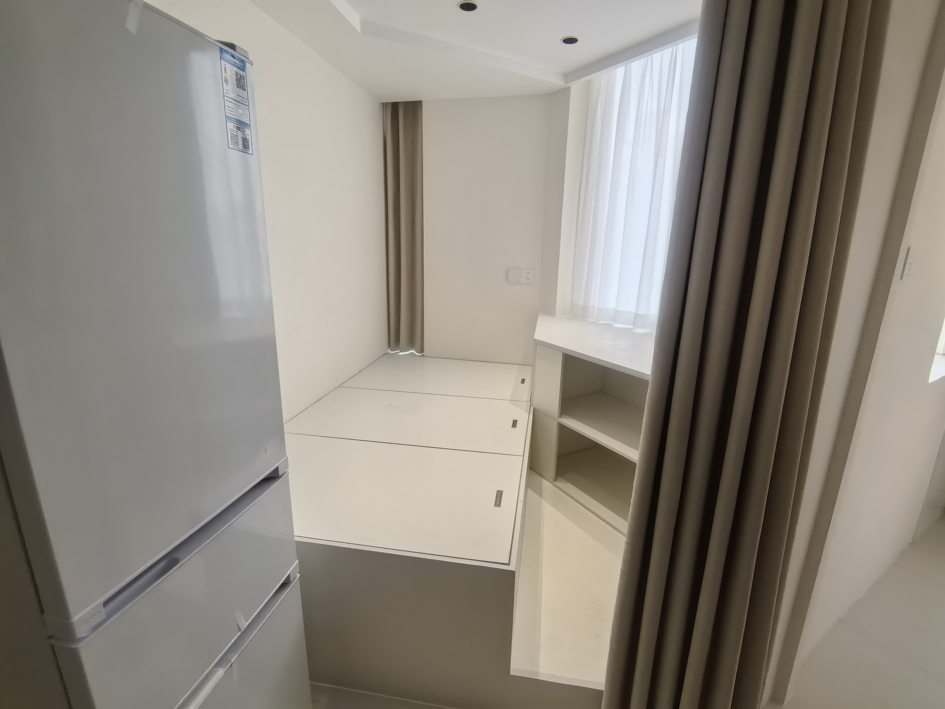 老西门万事利大厦52平米写字楼出租