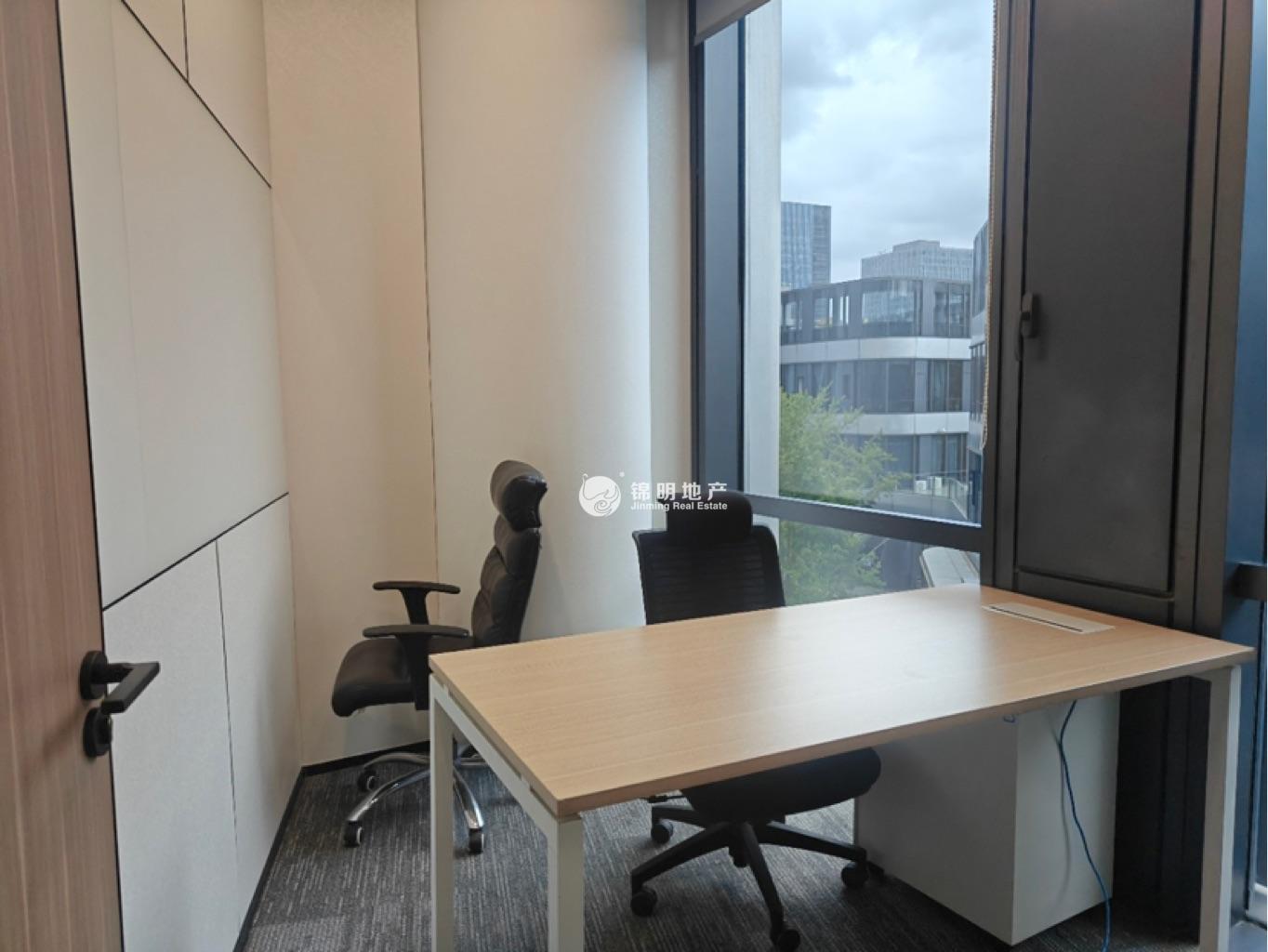 东外滩保利绿地广场.杨浦292平米写字楼出租