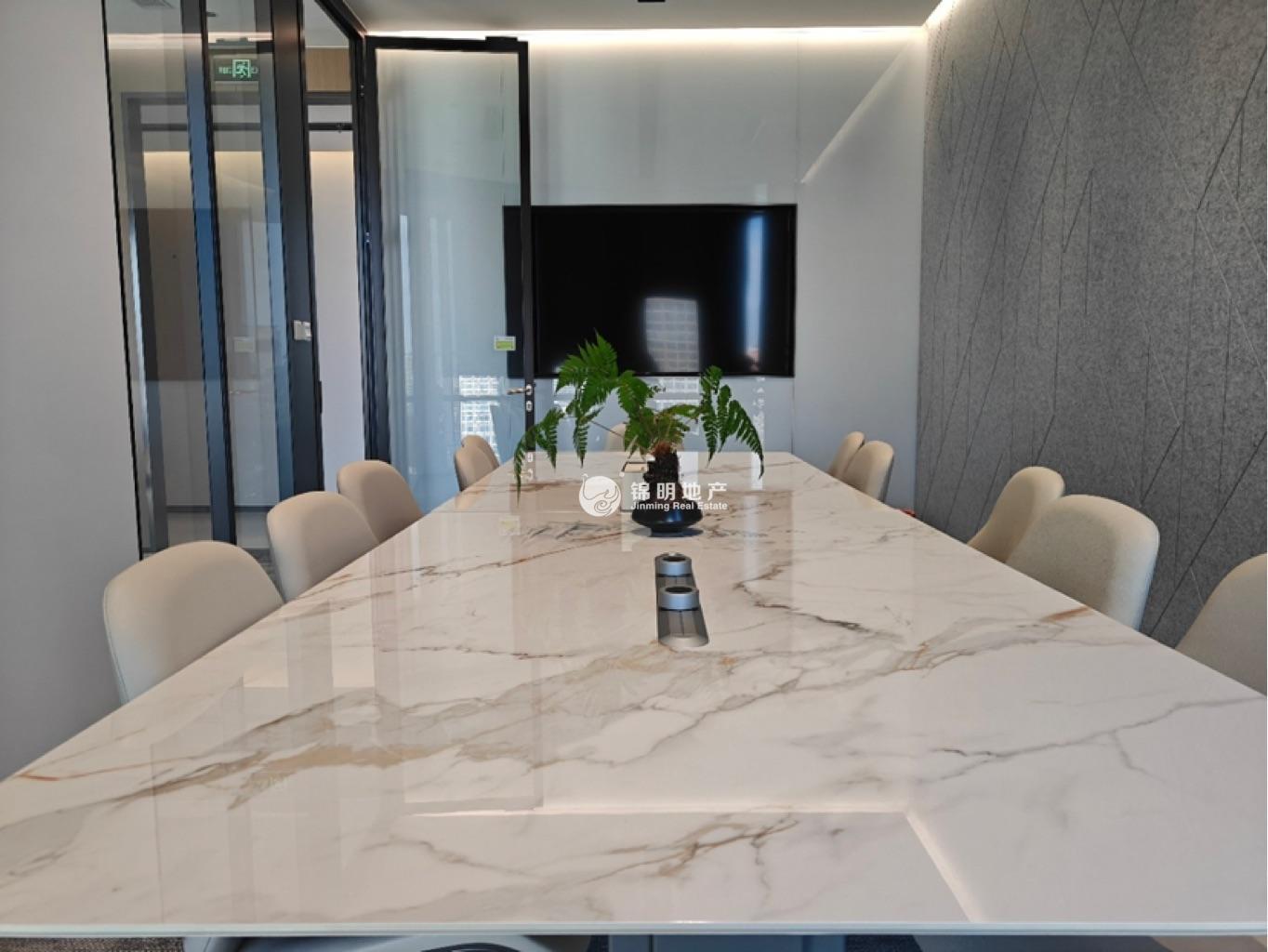 东外滩保利绿地广场.杨浦149平米写字楼出租