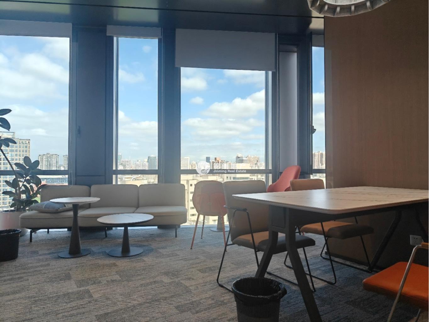 东外滩保利绿地广场.杨浦149平米写字楼出租