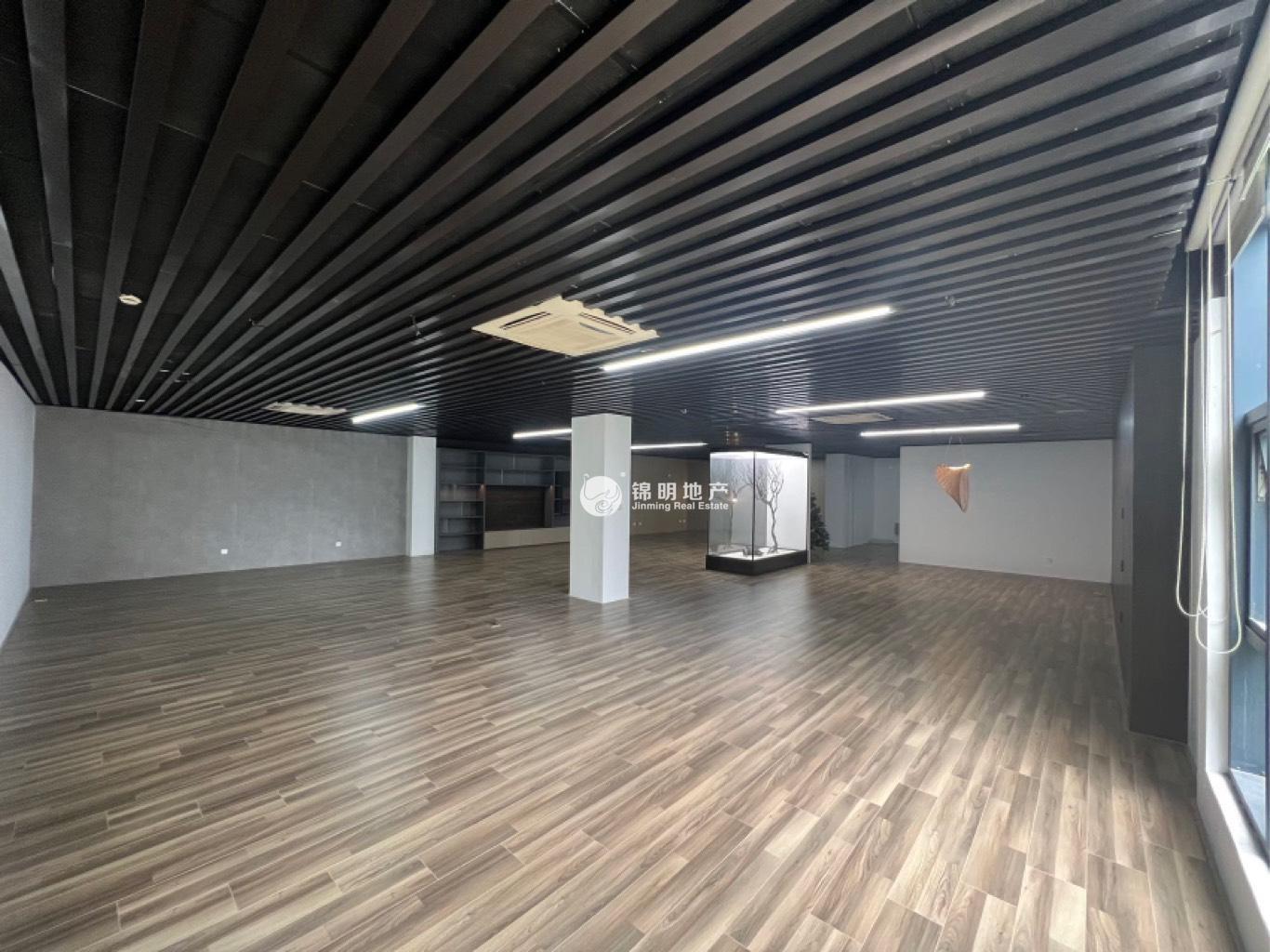 控江路城市概念创意园768平米写字楼出租