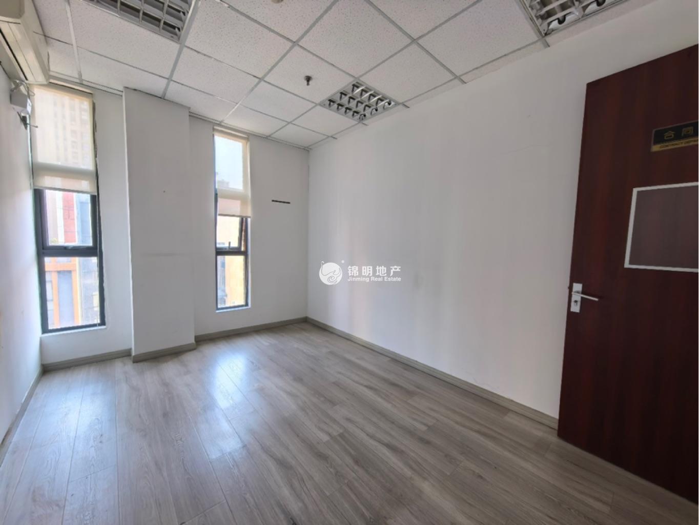 控江路城市概念创意园768平米写字楼出租