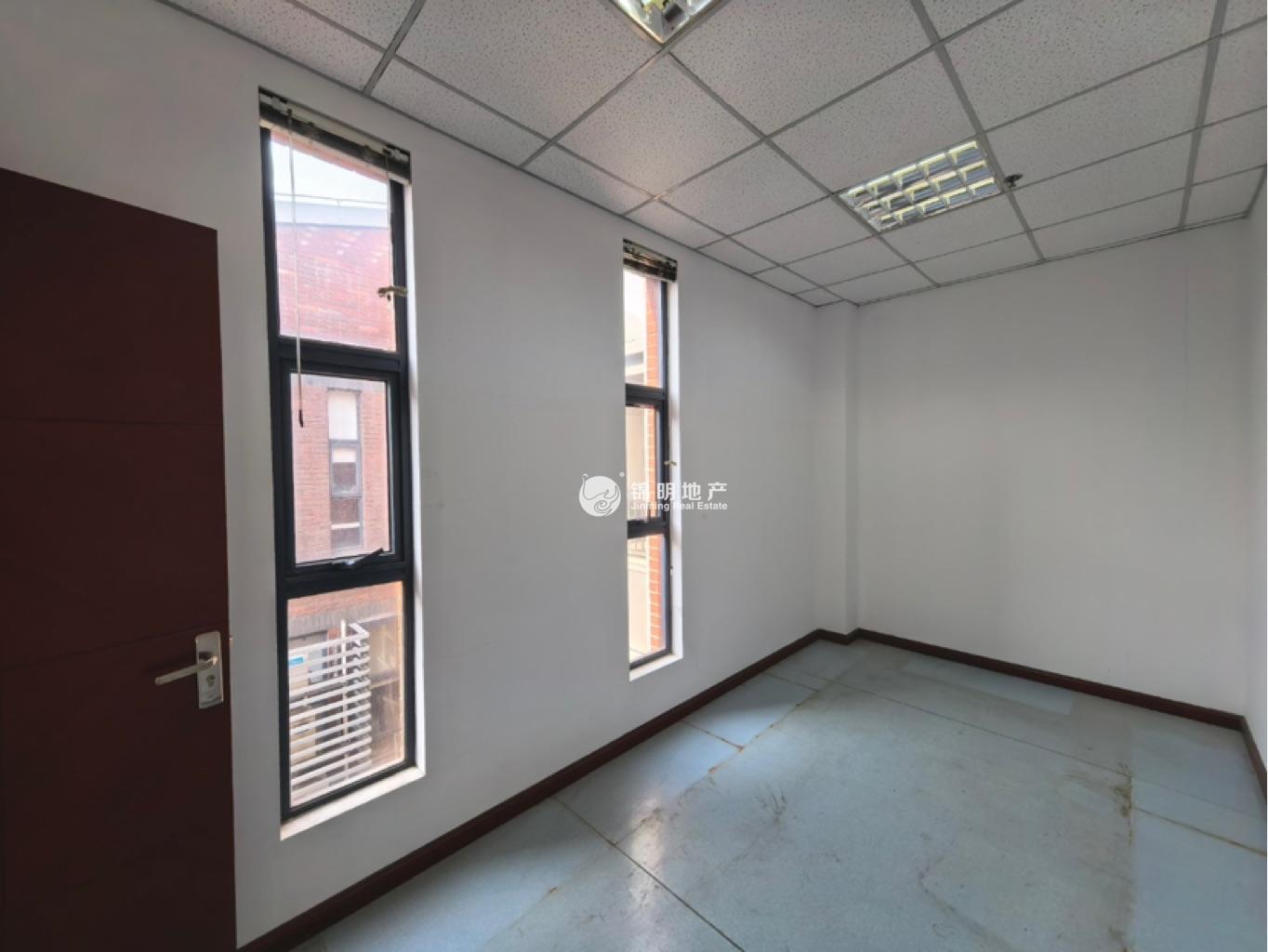 控江路城市概念创意园281平米写字楼出租