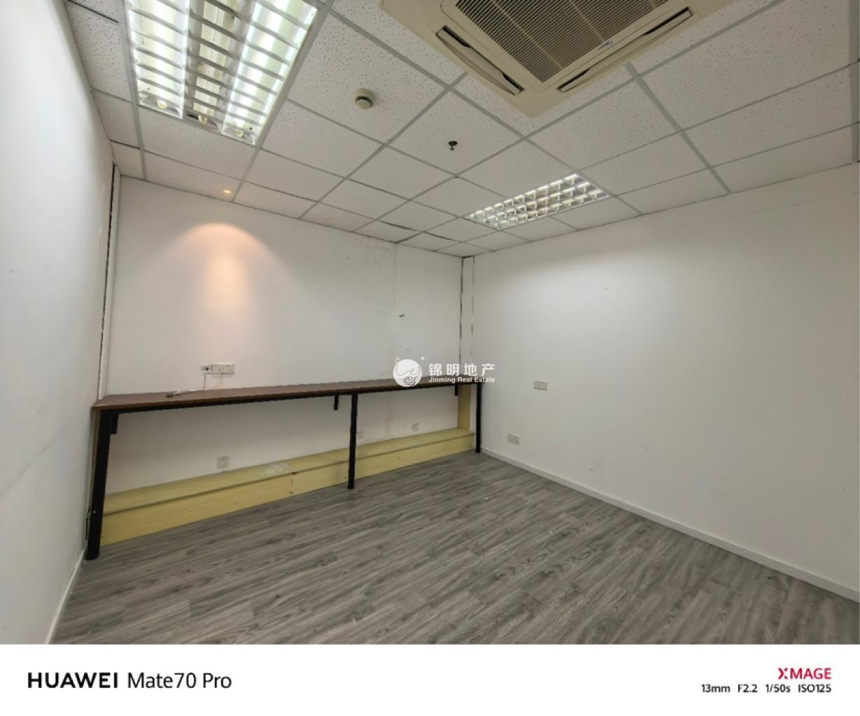 控江路城市概念创意园258平米写字楼出租