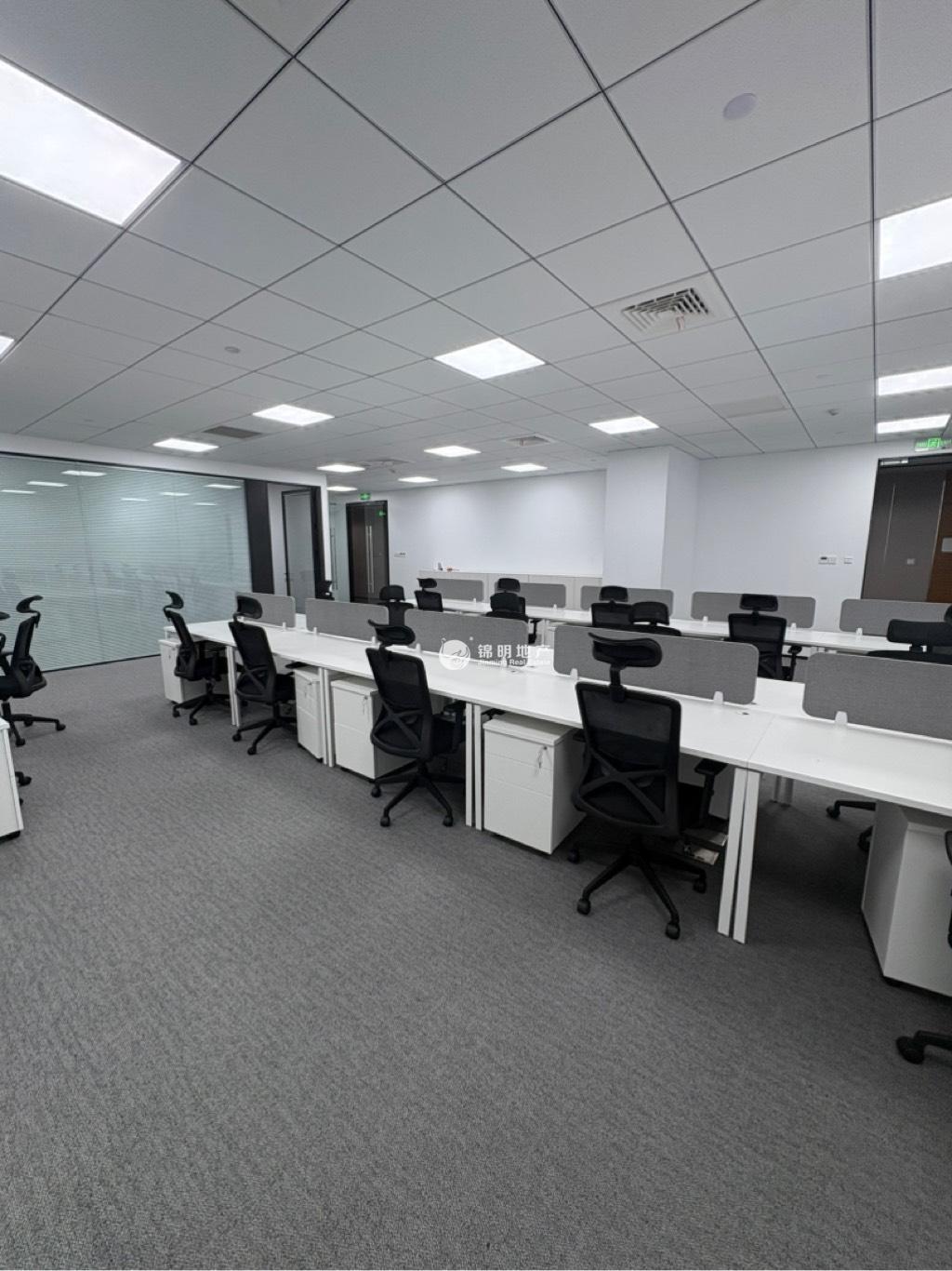 四川北路金融街.海伦中心246平米写字楼出租