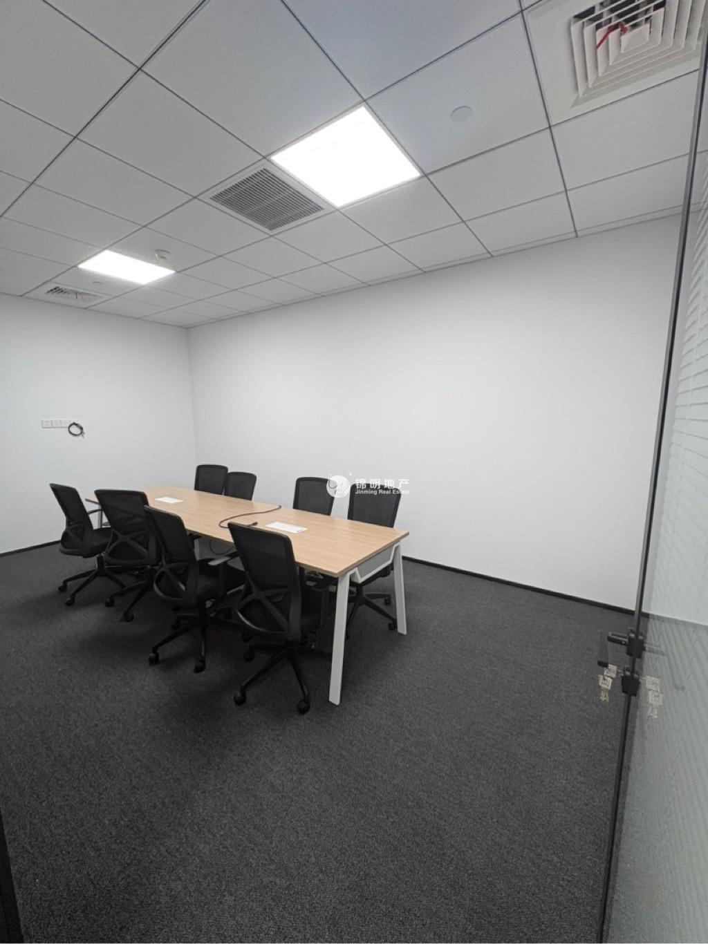 四川北路金融街.海伦中心246平米写字楼出租