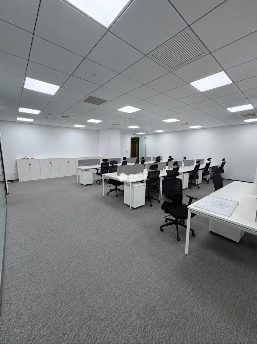 四川北路金融街.海伦中心209平米写字楼出租