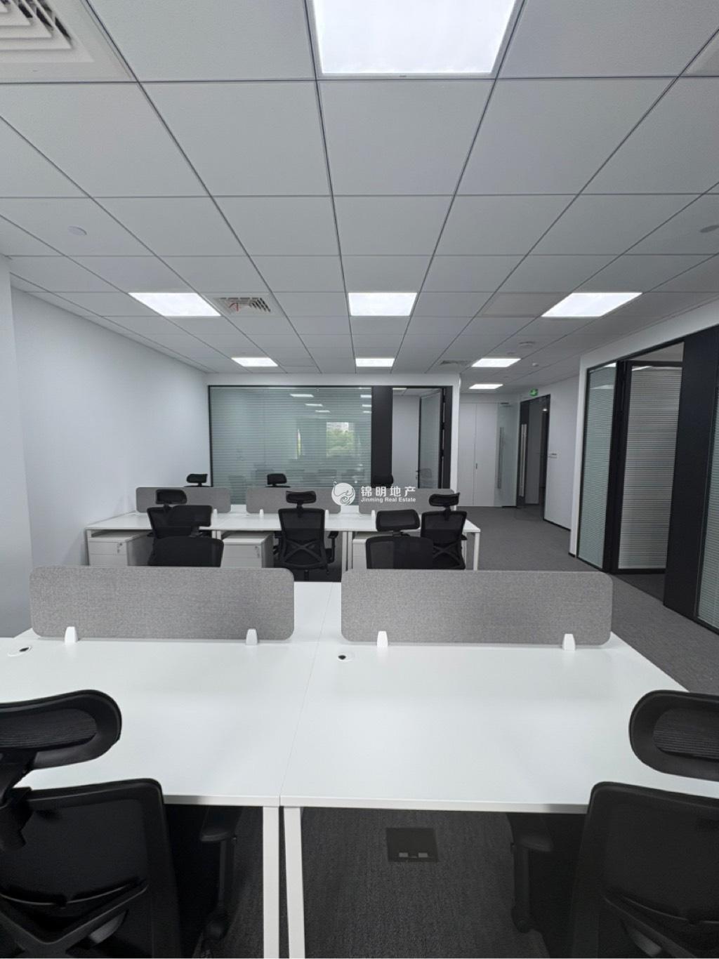 四川北路金融街.海伦中心158平米写字楼出租