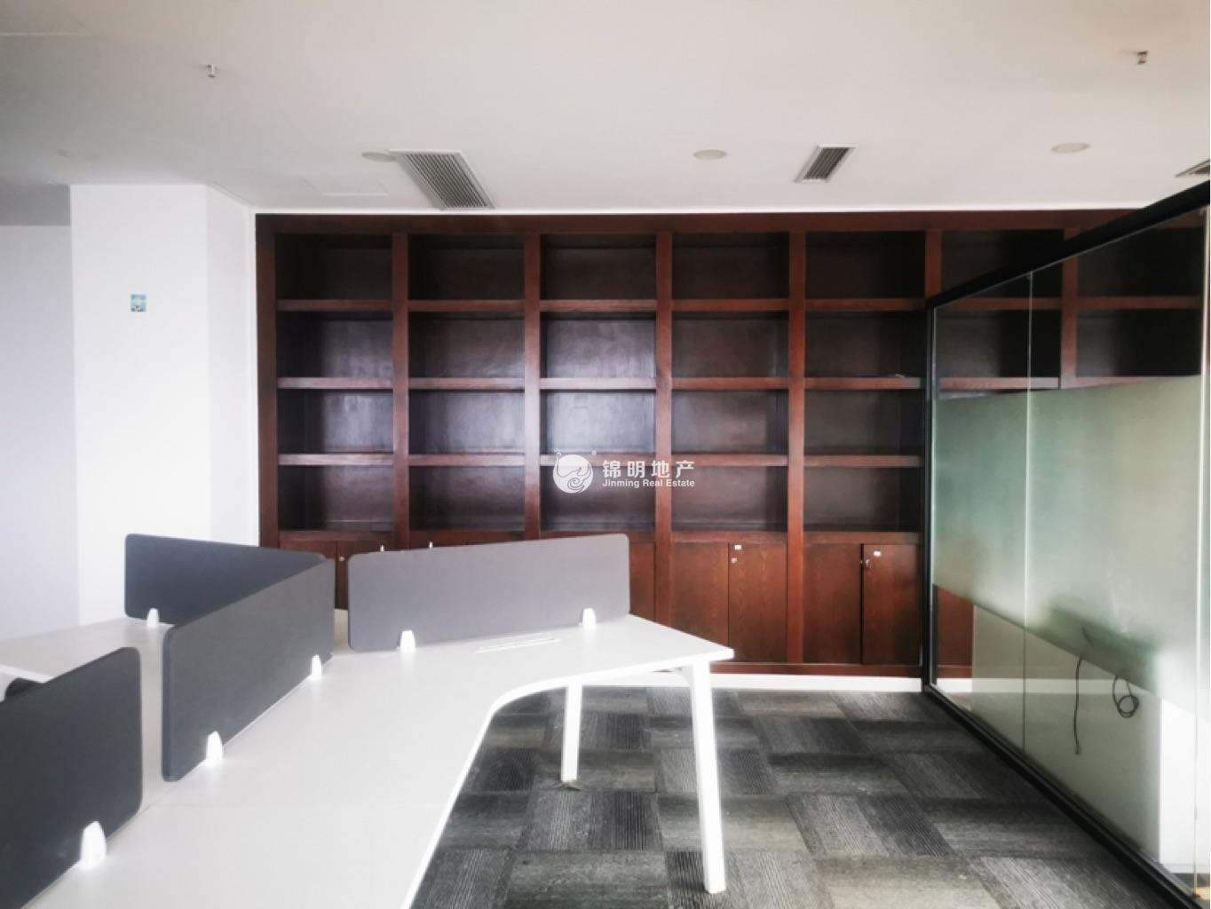 北外滩上海滩国际大厦177平米写字楼出租