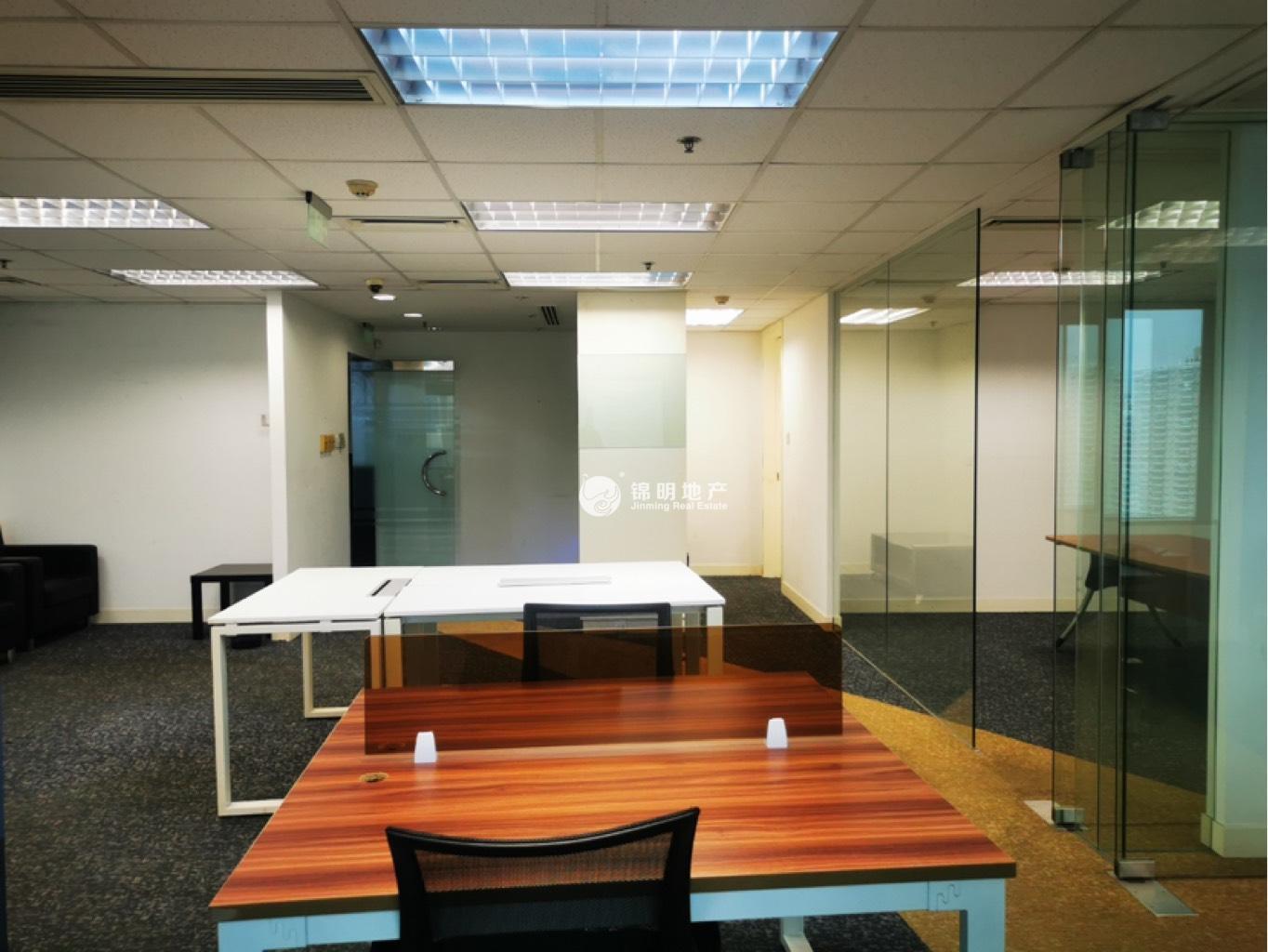 北外滩上海滩国际大厦177平米写字楼出租