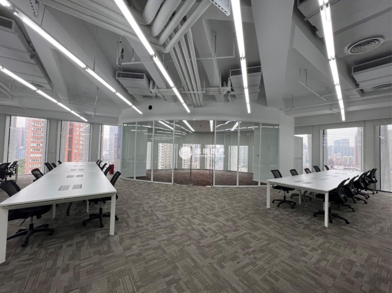 四川北路吉汇大厦311平米写字楼出租