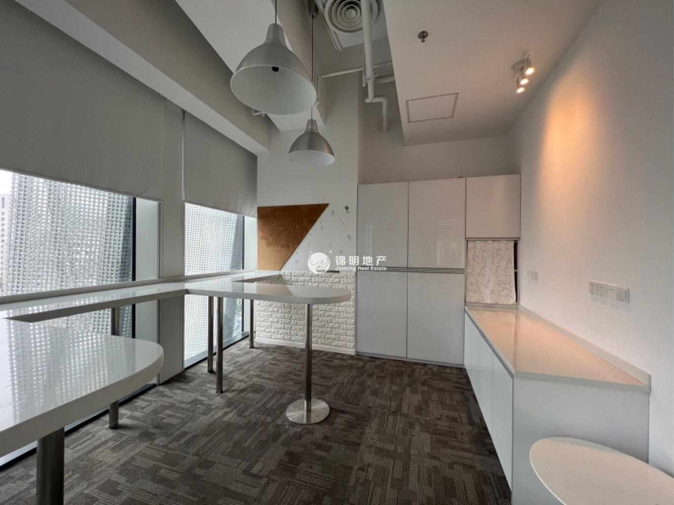 四川北路吉汇大厦311平米写字楼出租