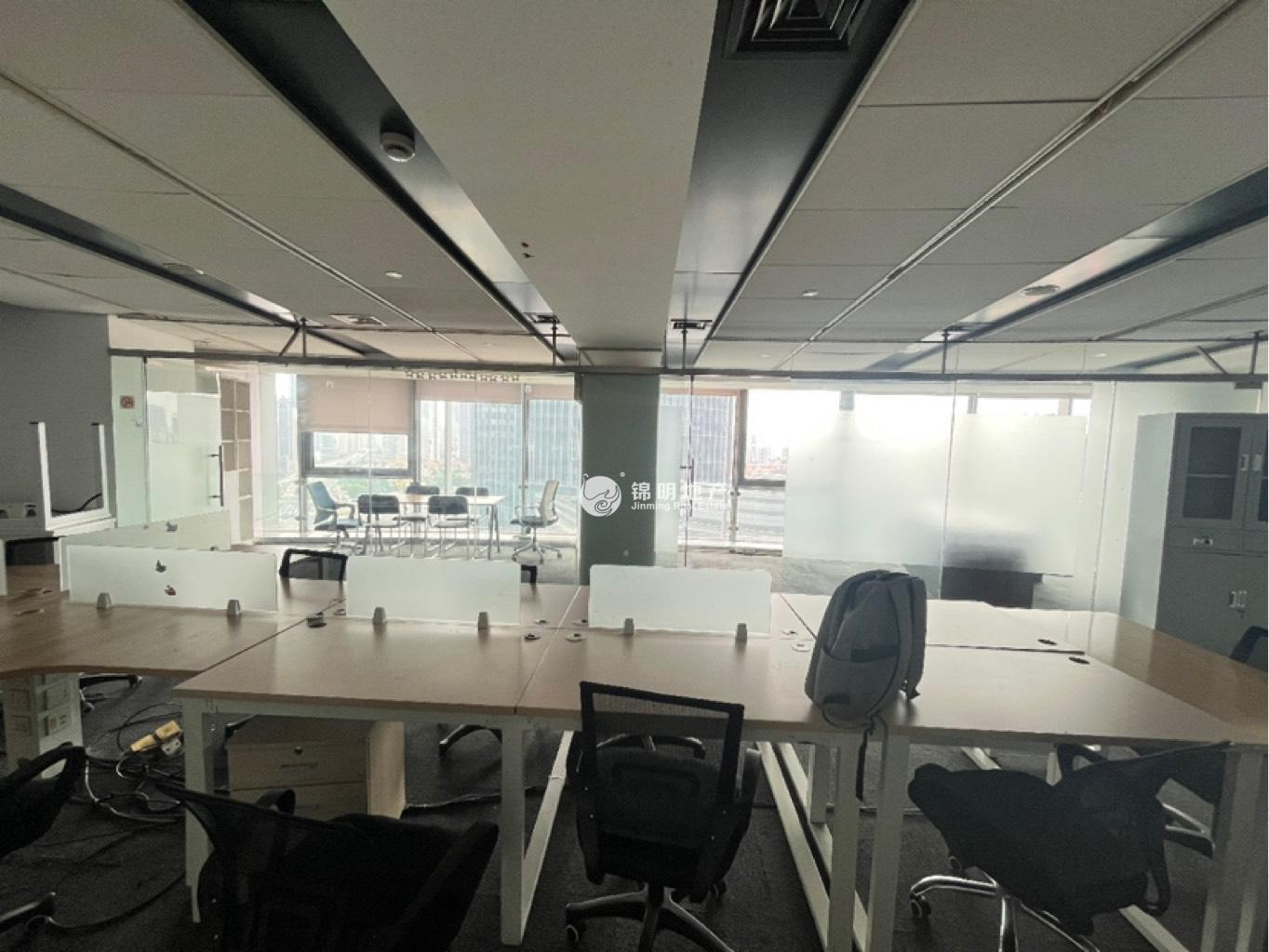 四川北路森林湾大厦218平米写字楼出租