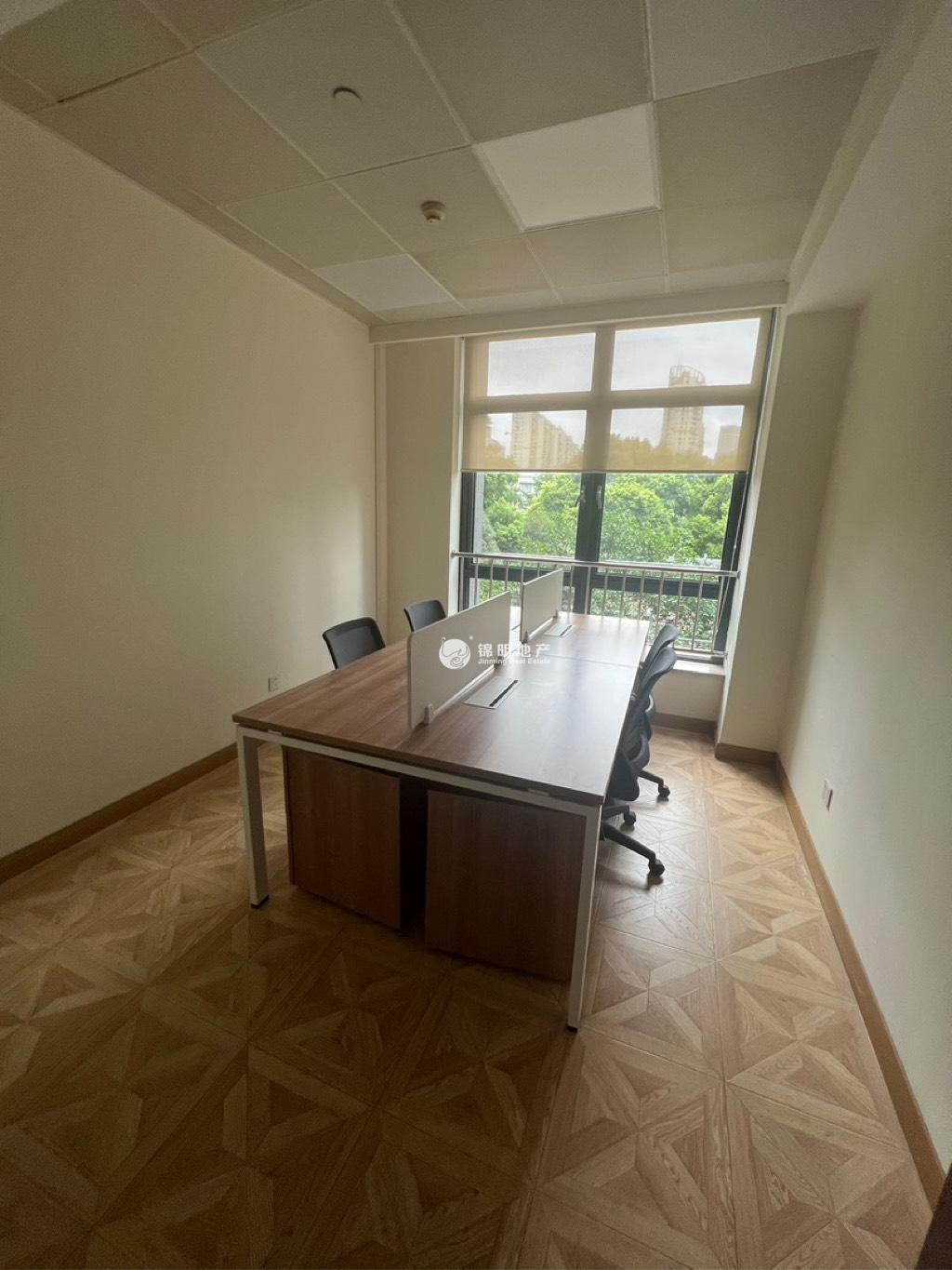 四川北路森林湾大厦220平米写字楼出租