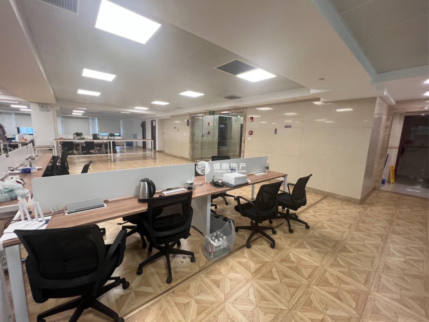 四川北路森林湾大厦311平米写字楼出租