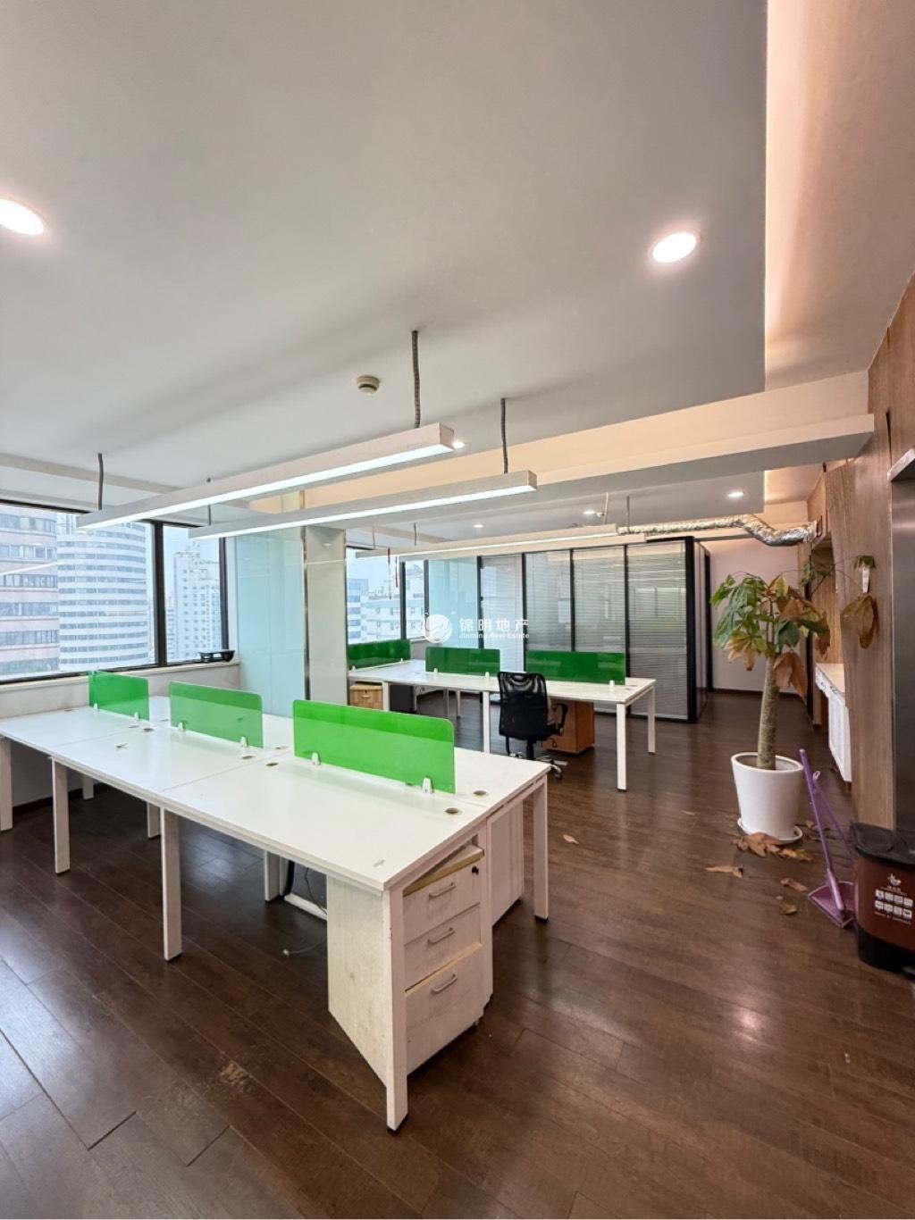 四川北路森林湾大厦190平米写字楼出租