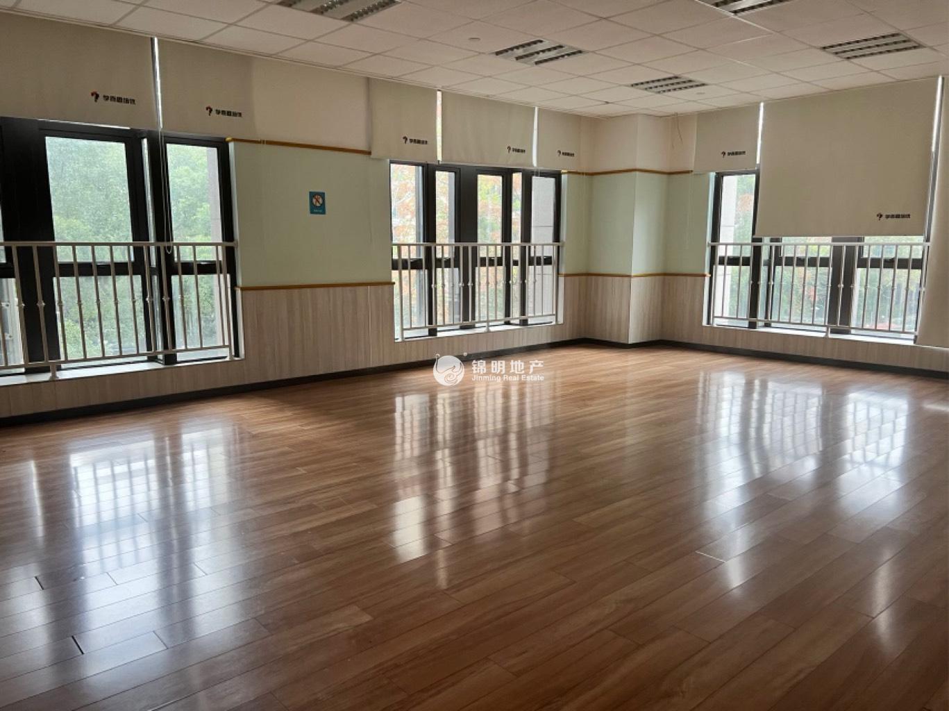 北外滩上药创智大厦108平米写字楼出租