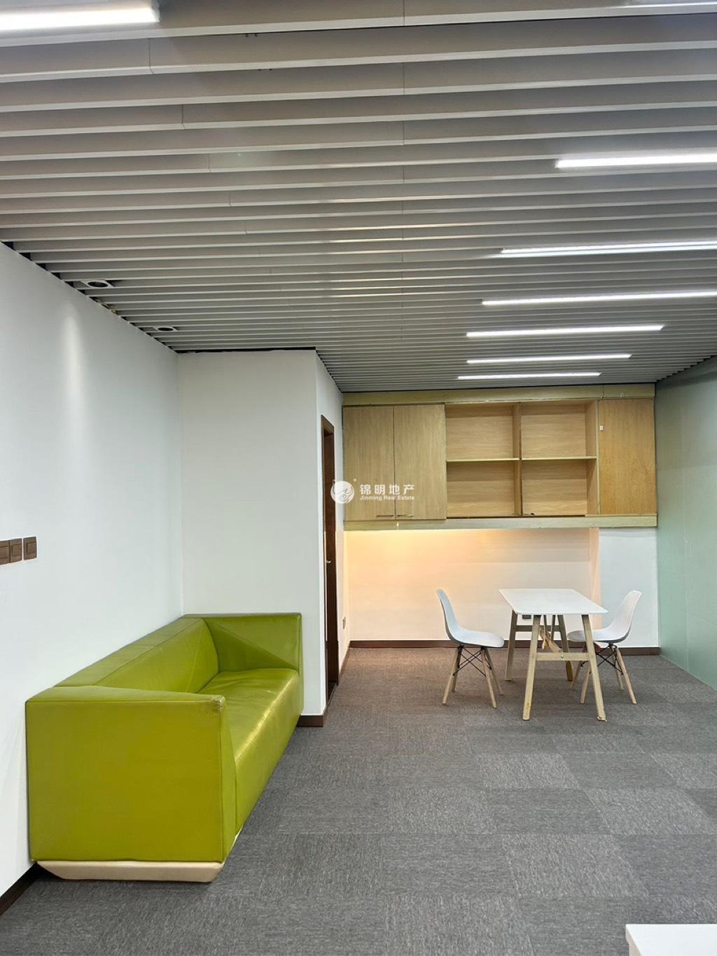 北外滩上药创智大厦94平米写字楼出租