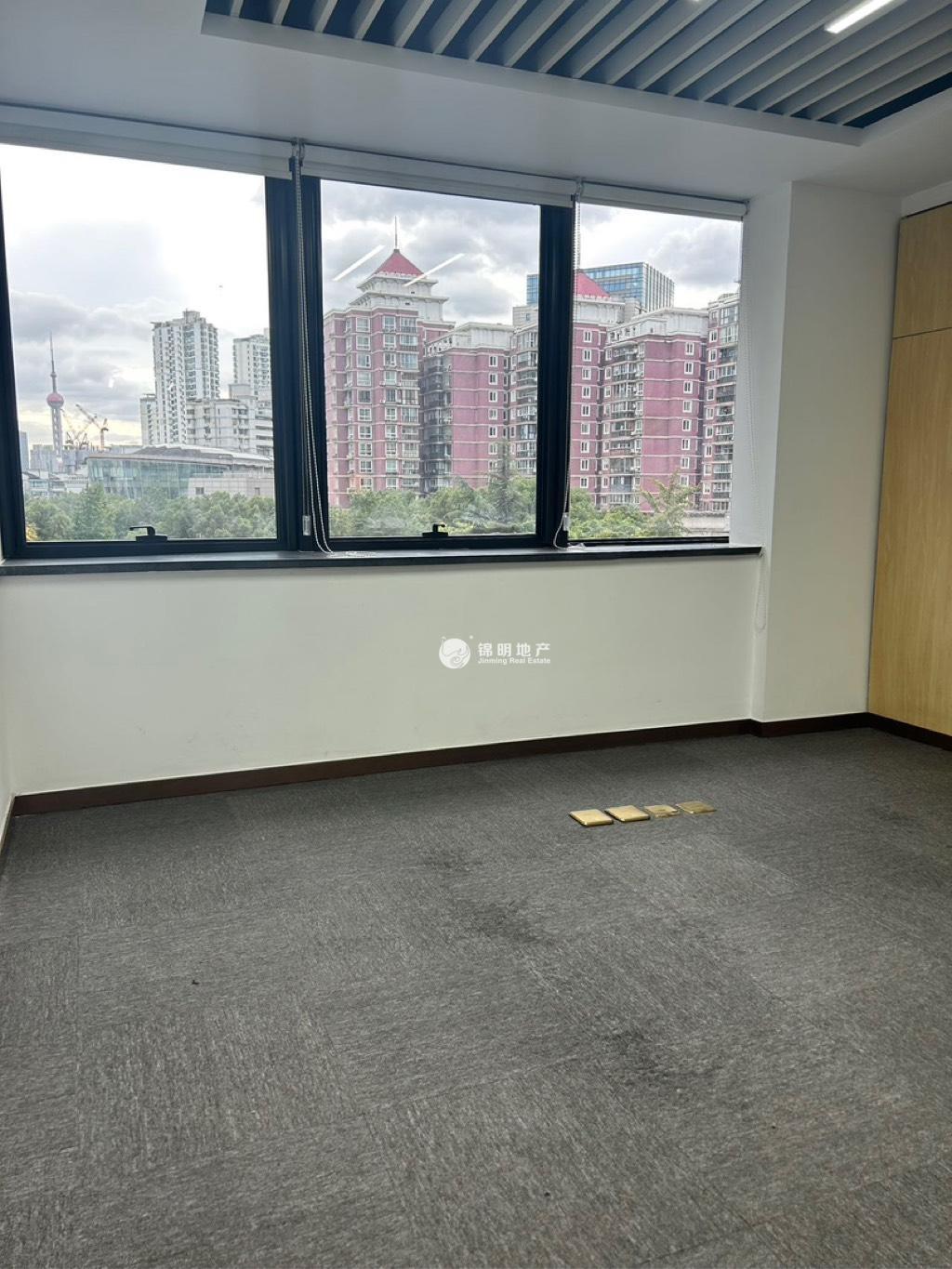 北外滩上药创智大厦94平米写字楼出租