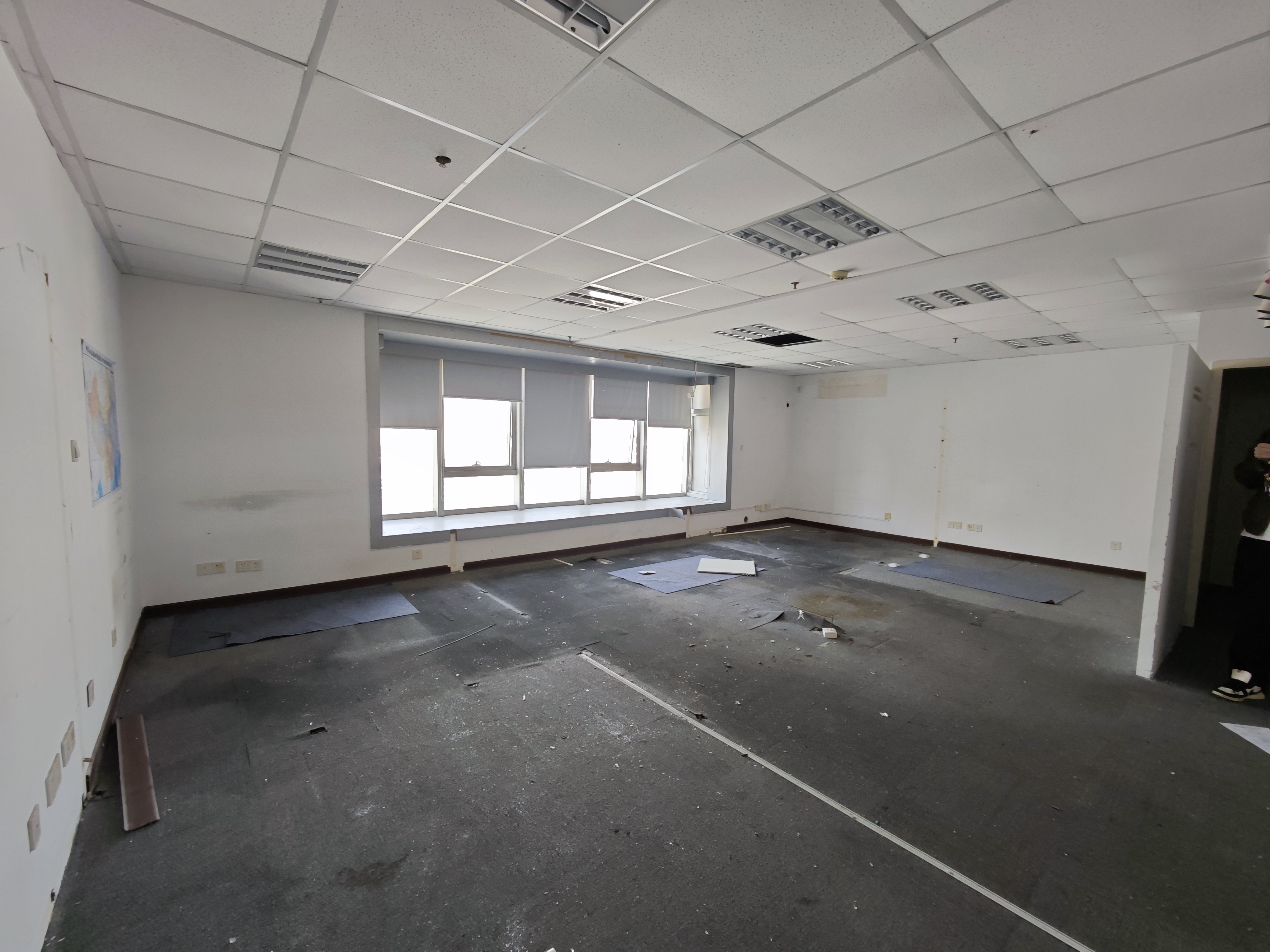 曹杨绿地同创大厦78平米写字楼出租