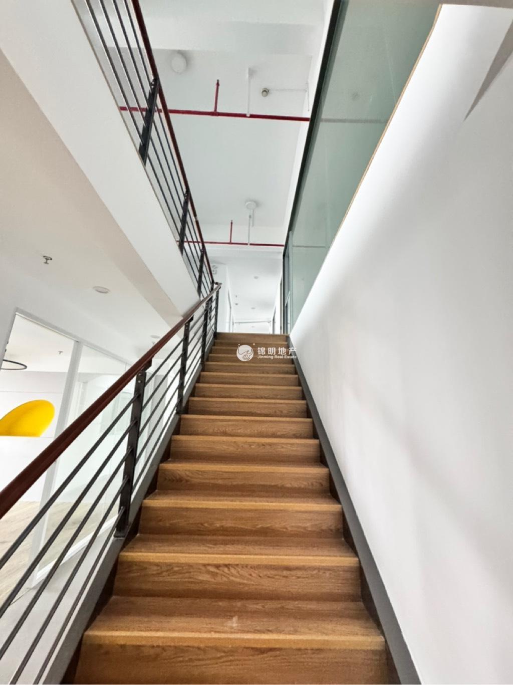 曲阳明珠创意园30平米写字楼出租