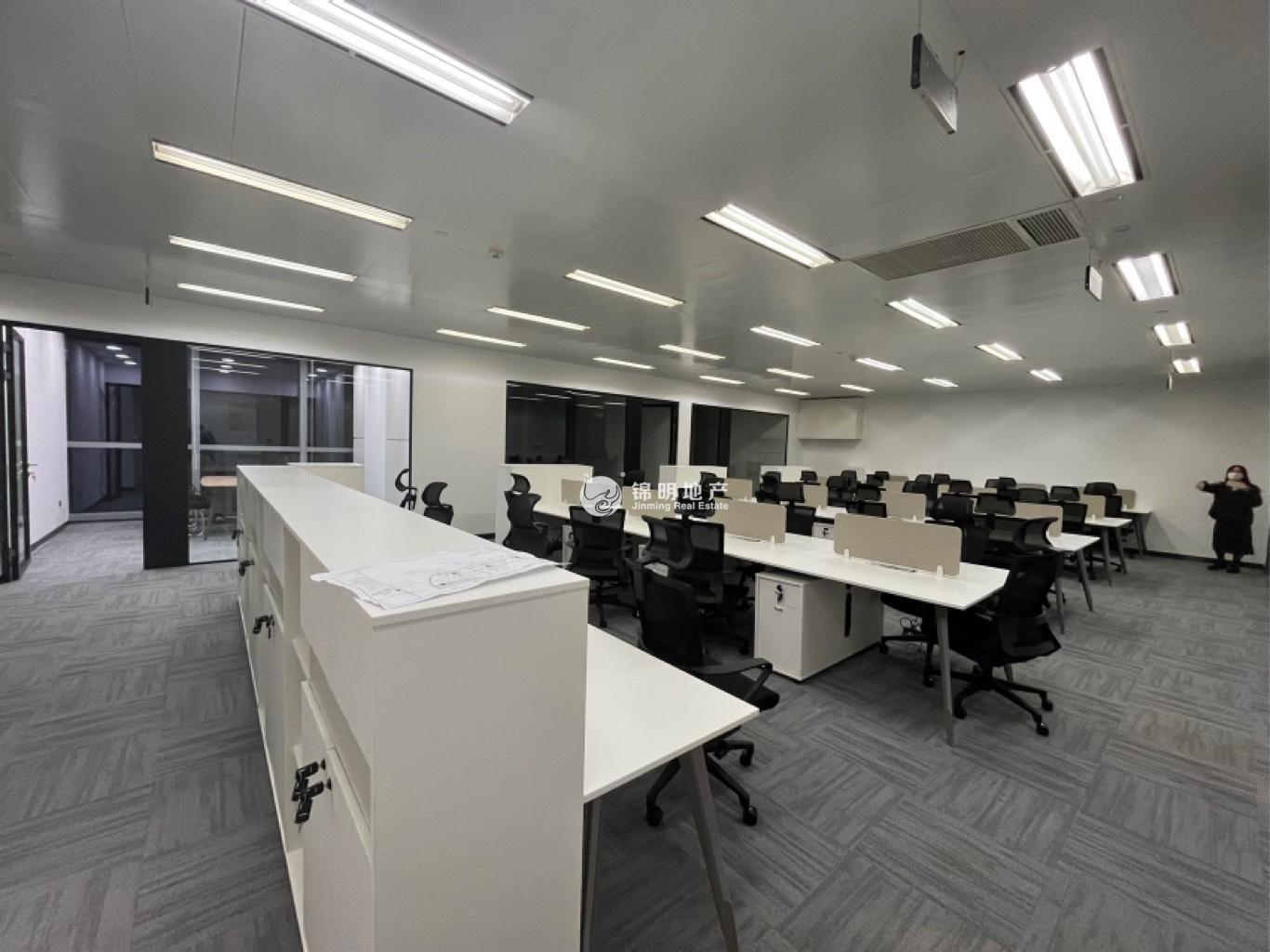 五角场合生汇167平米写字楼出租