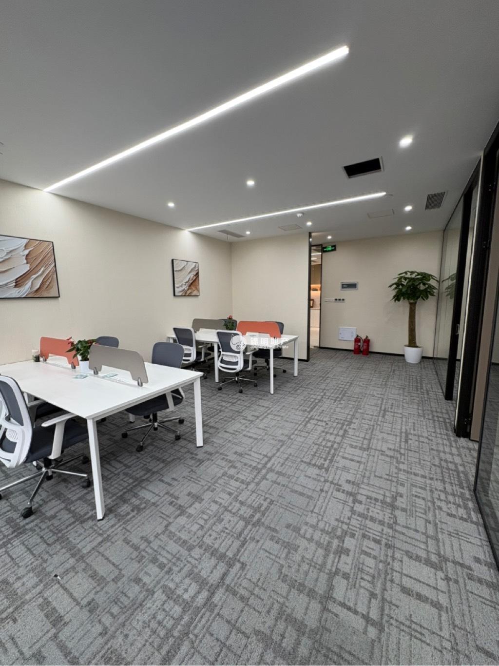 东外滩中交滨江广场87平米写字楼出租