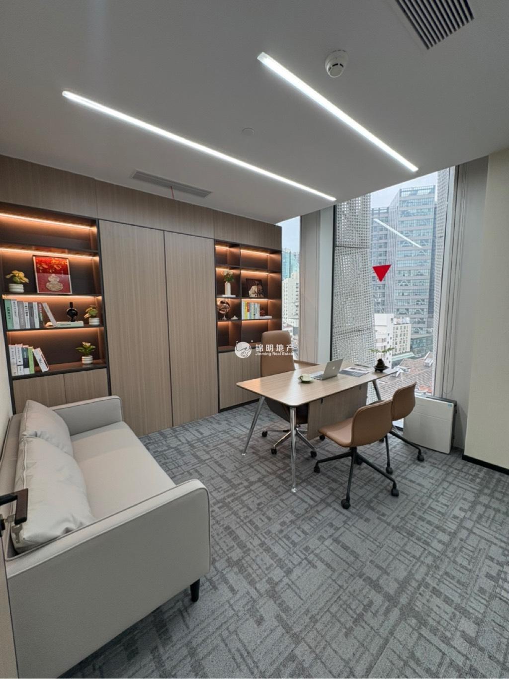 东外滩中交滨江广场87平米写字楼出租