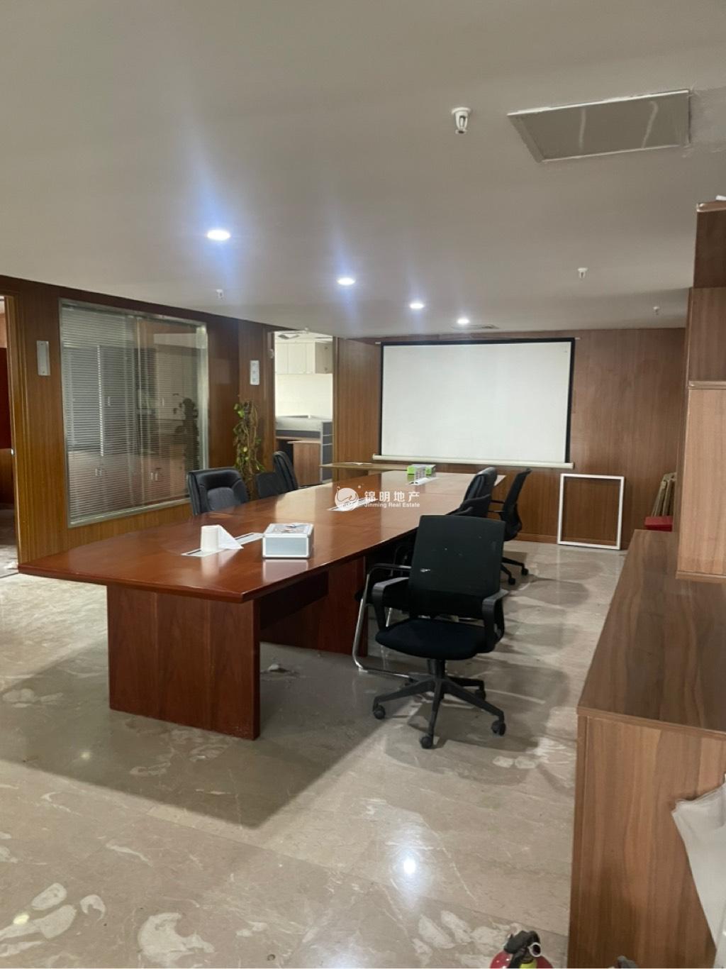 曲阳曲阳商务中心237平米写字楼出售