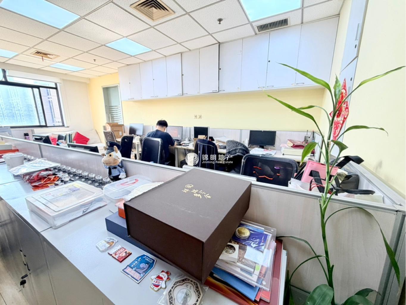老西门安基大厦200平米写字楼出租