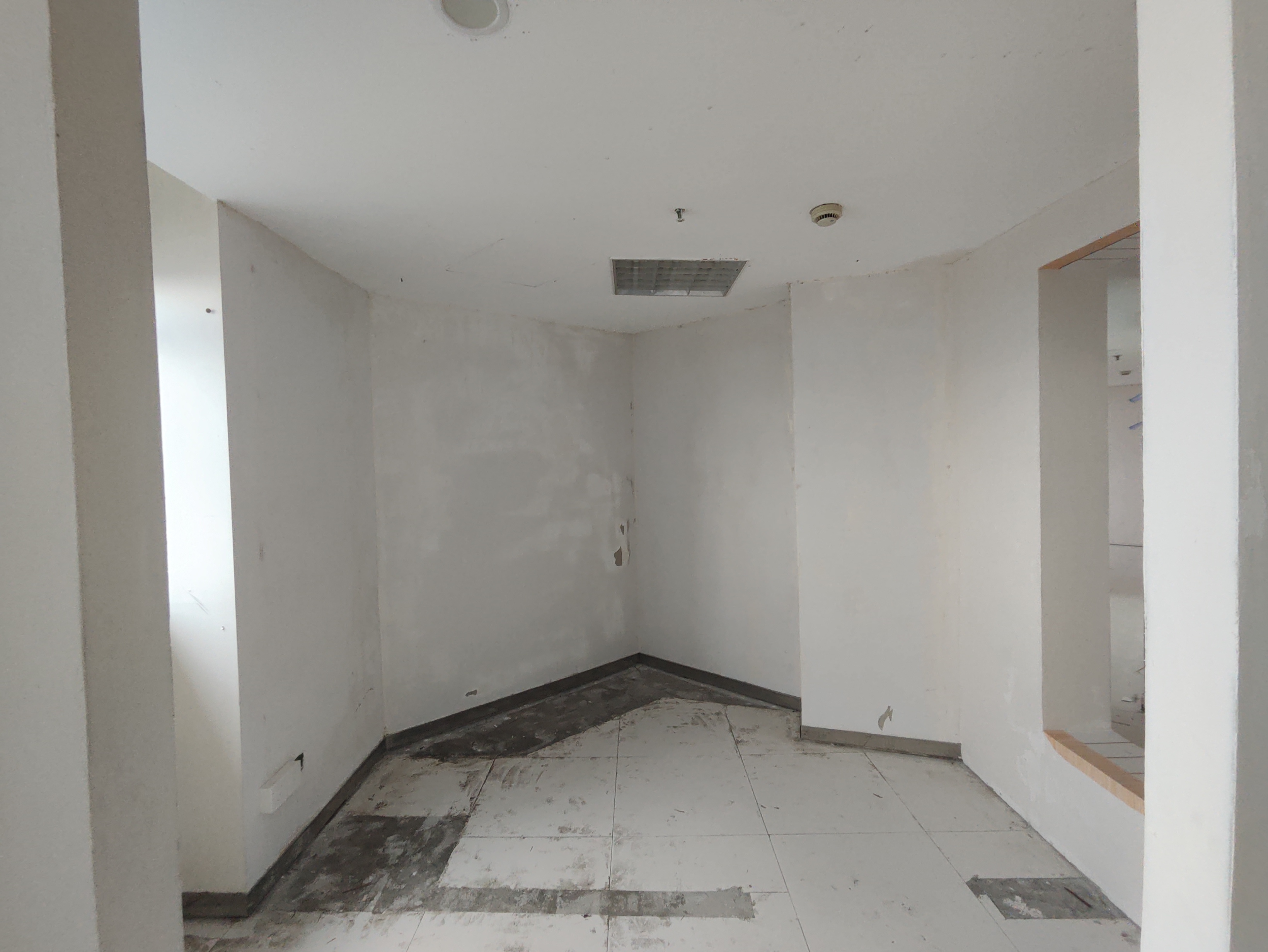 徐家汇建汇大厦201平米写字楼出租