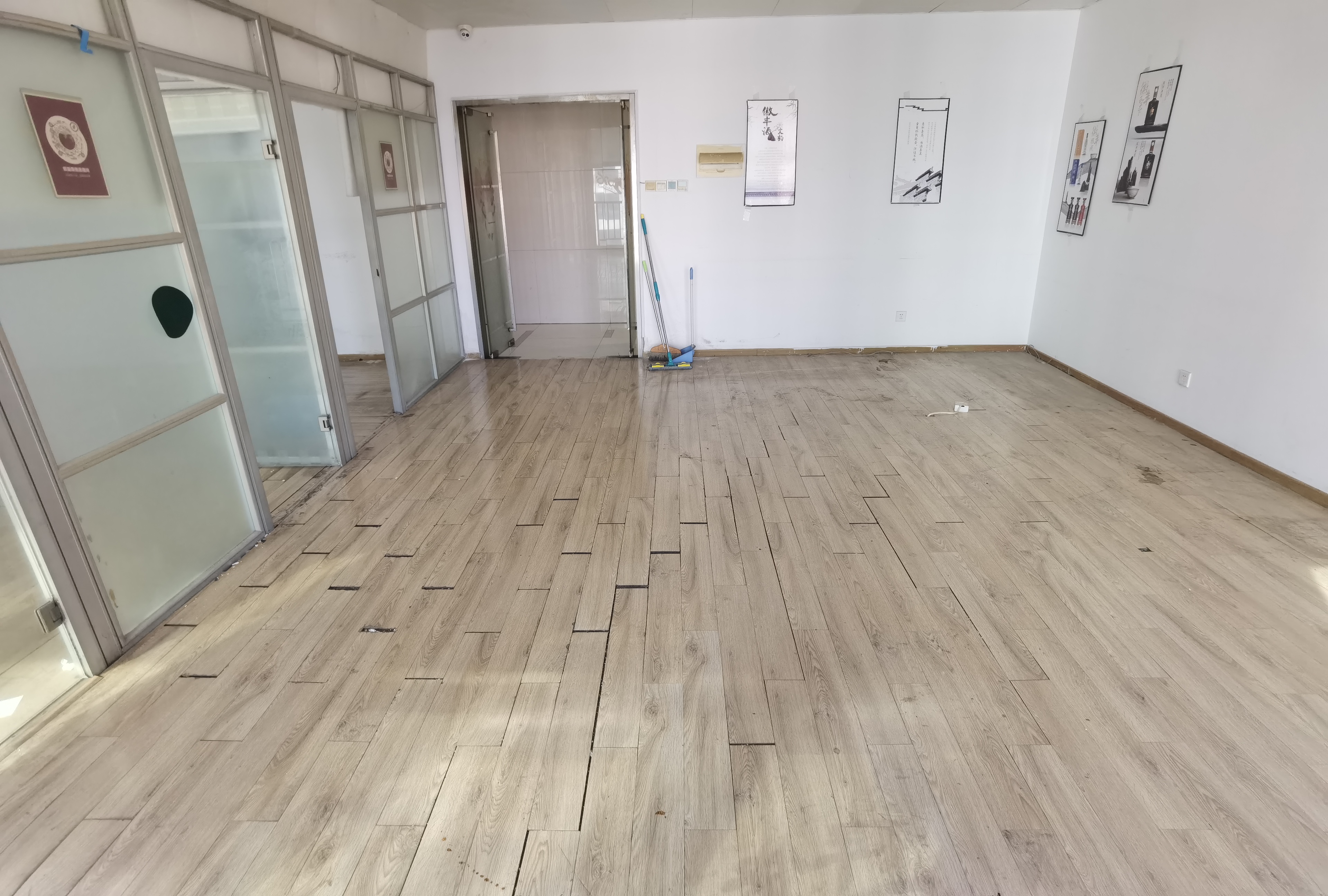 四川北路嘉杰国际广场87平米写字楼出租