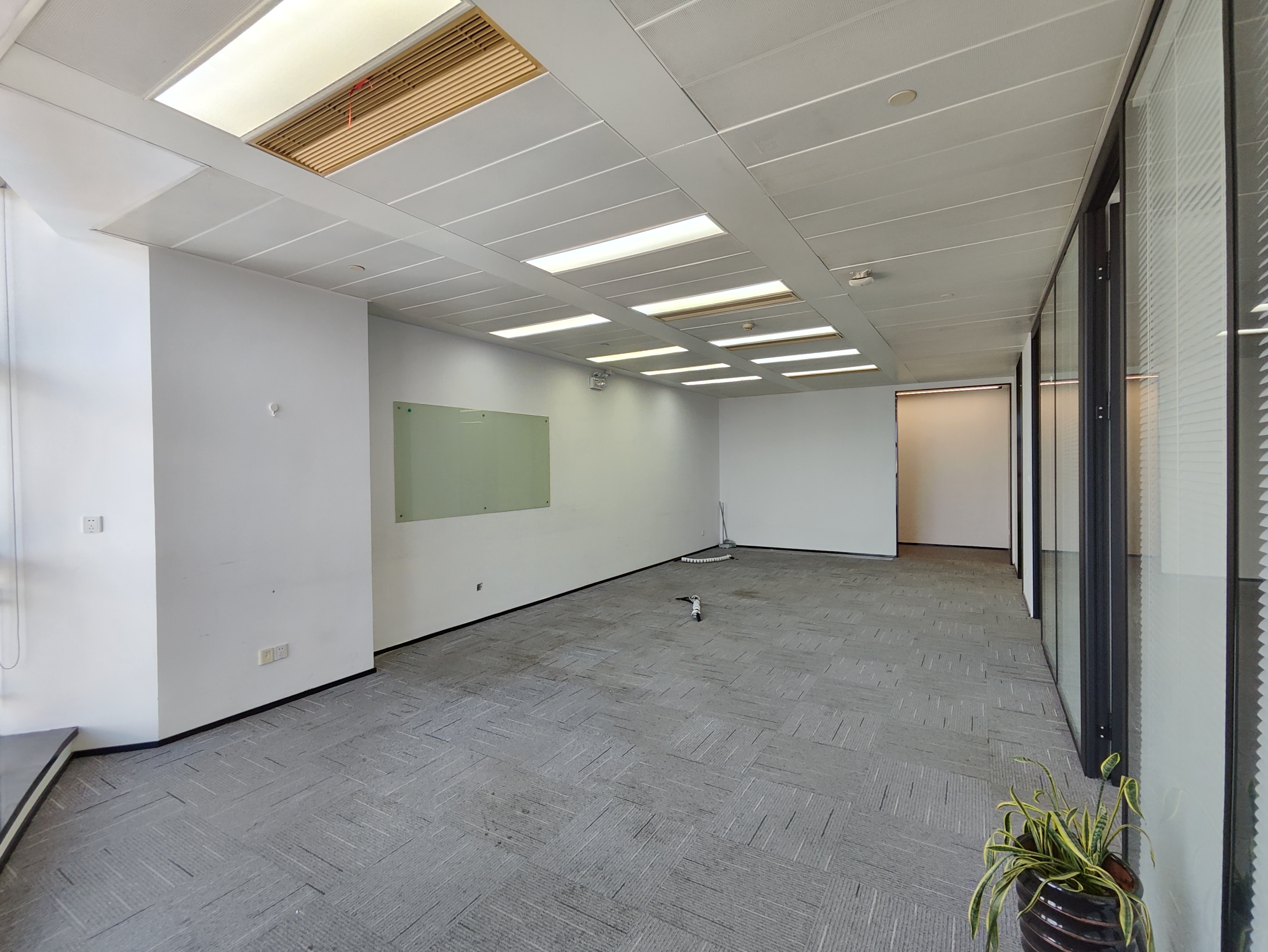 万体馆光启城139平米写字楼出租