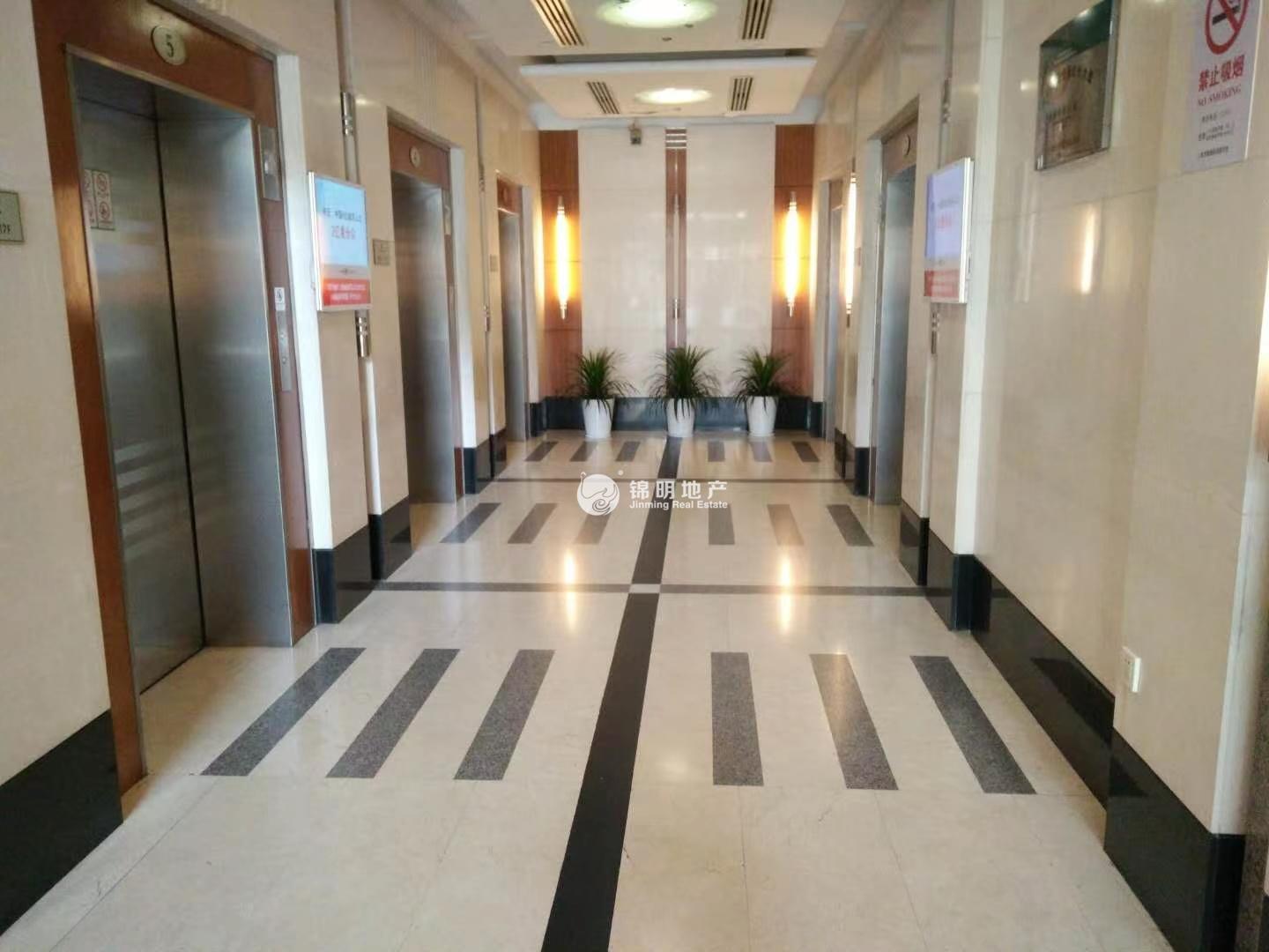 淮海中路淮海中华大厦112平米写字楼出租