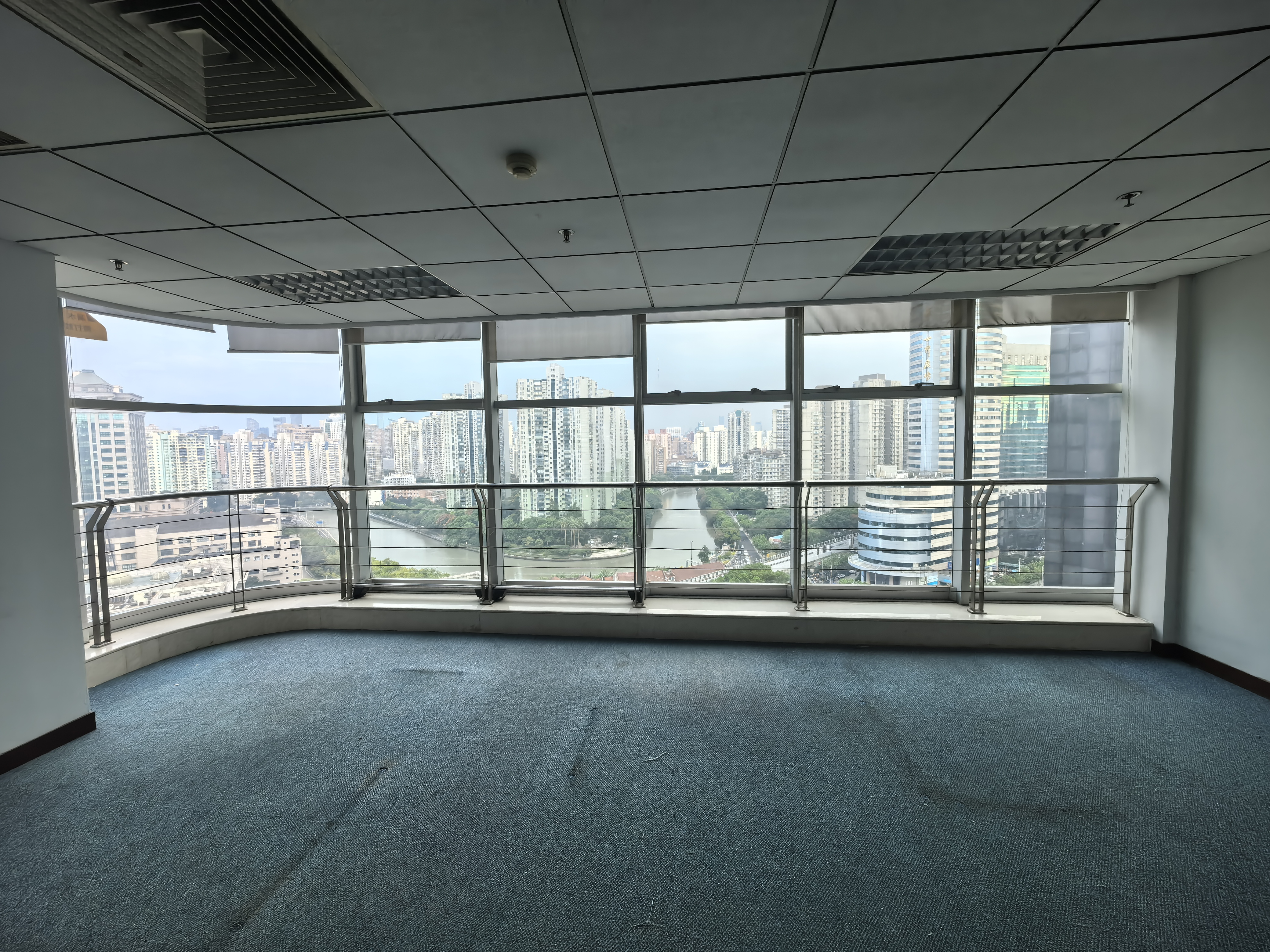 光新飞洲时代大厦106平米写字楼出租