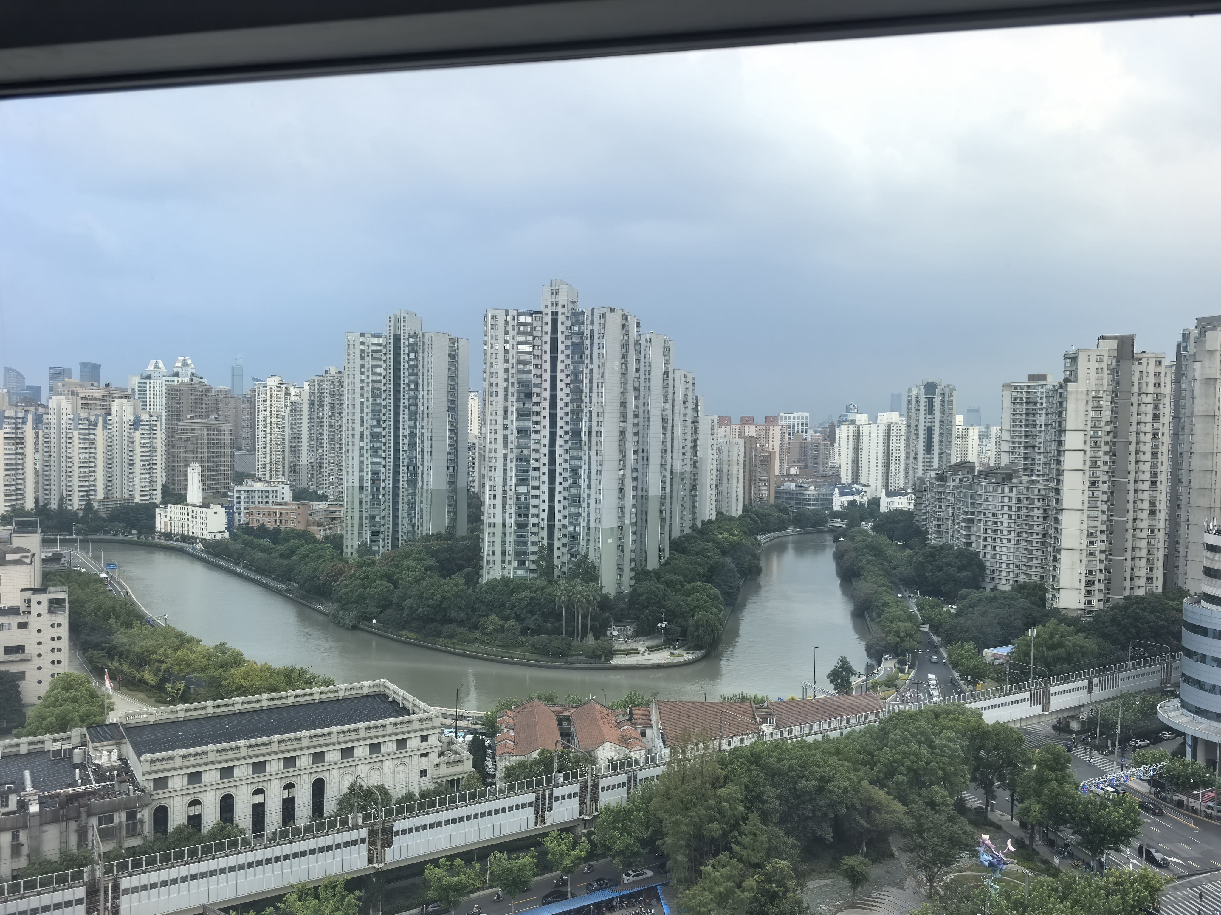 光新飞洲时代大厦106平米写字楼出租