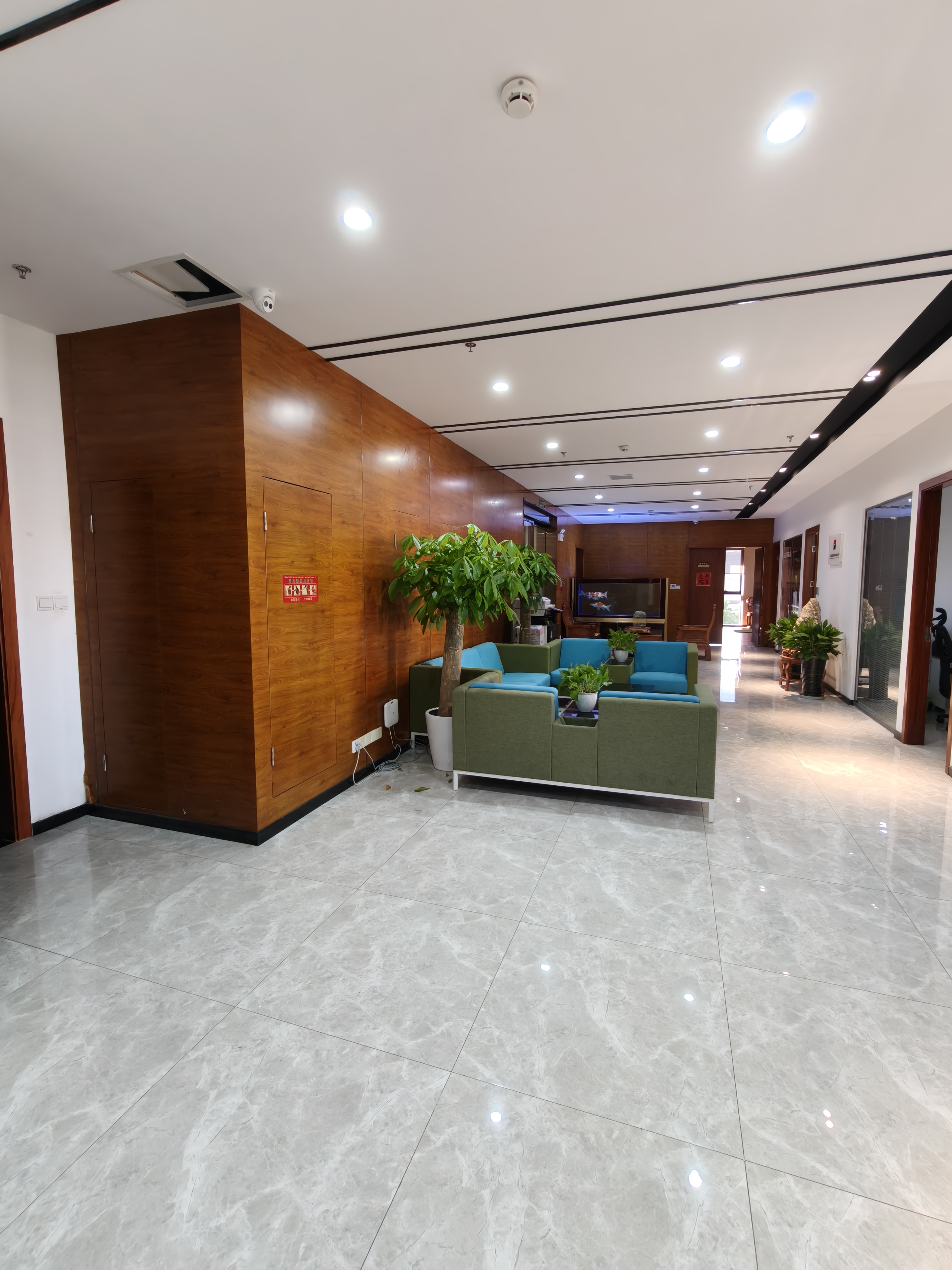 江桥华泰中心409平米写字楼出售