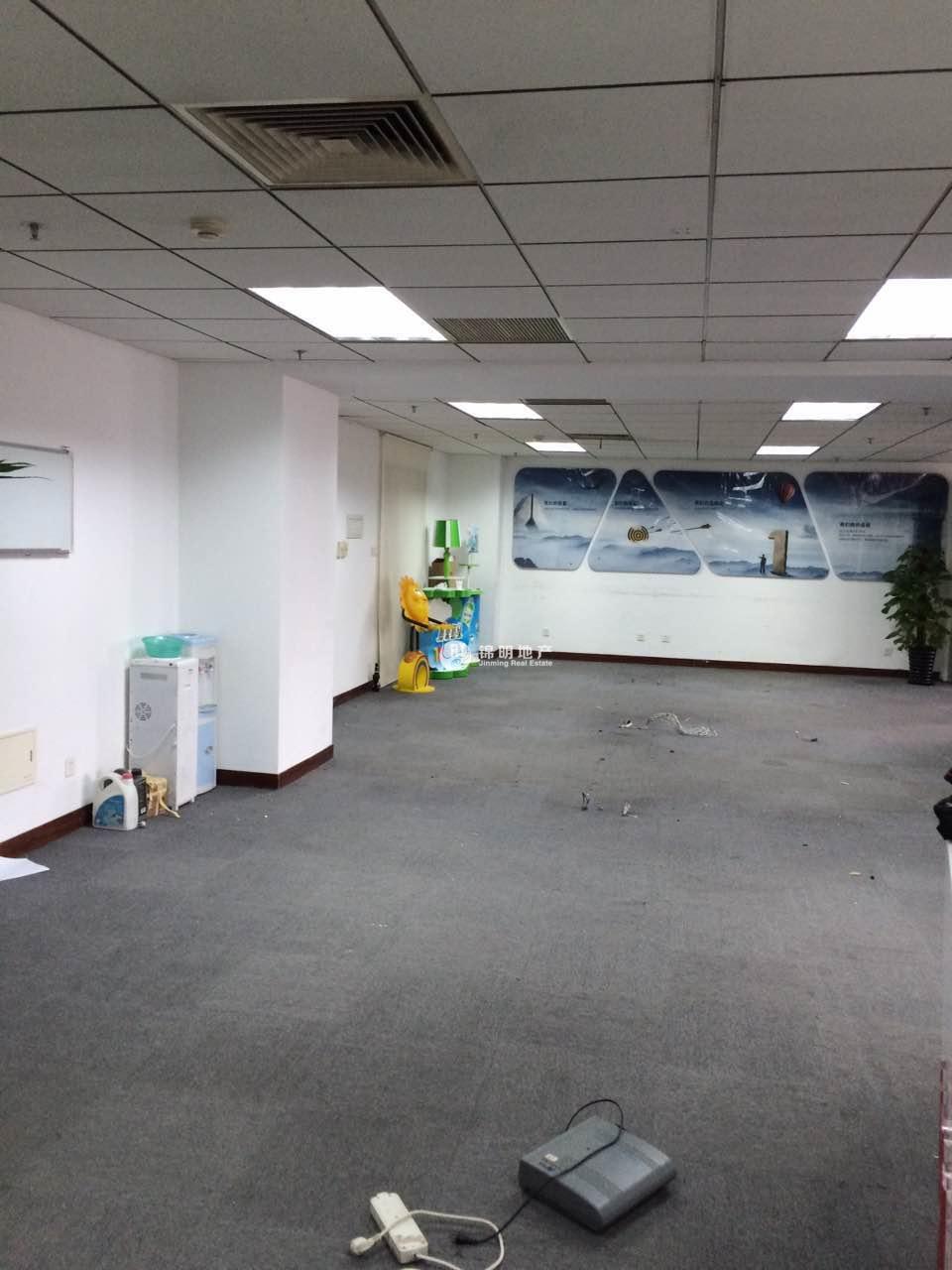 光新上海中山化工市场1000平米写字楼出租