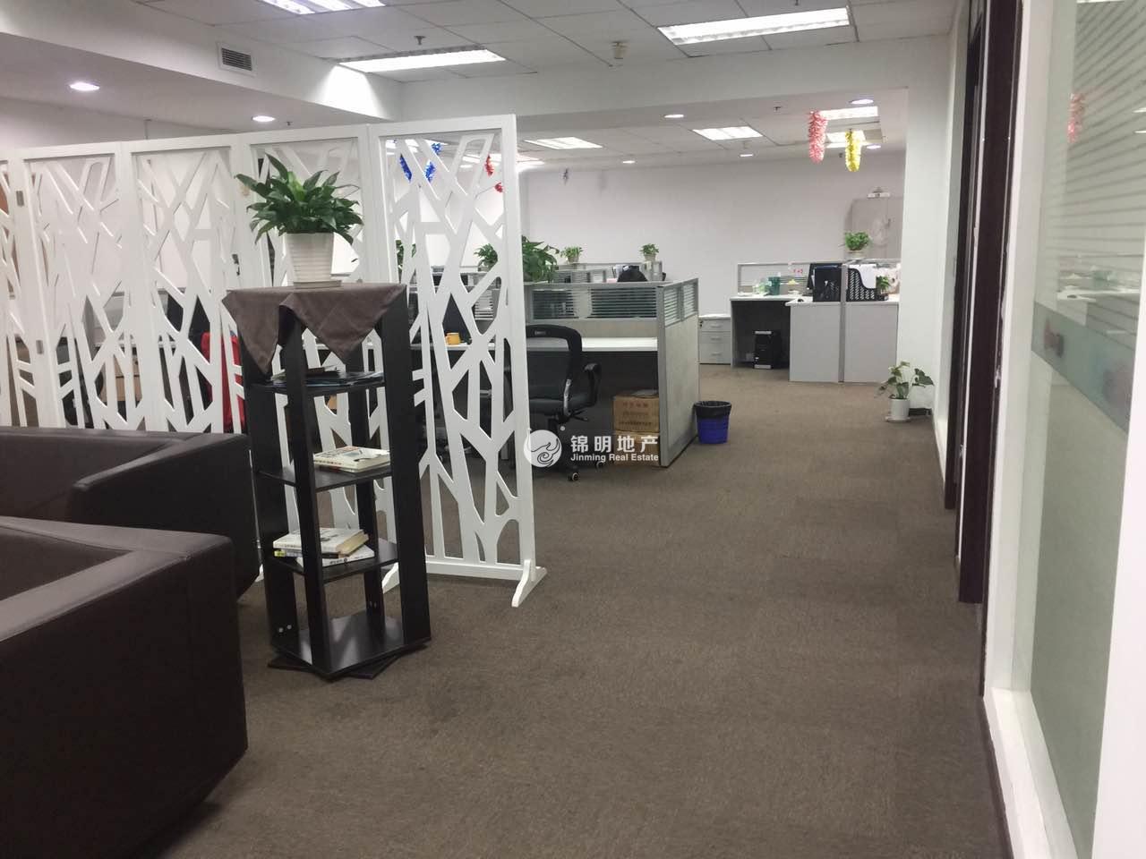 打浦桥致远大厦157平米写字楼出租