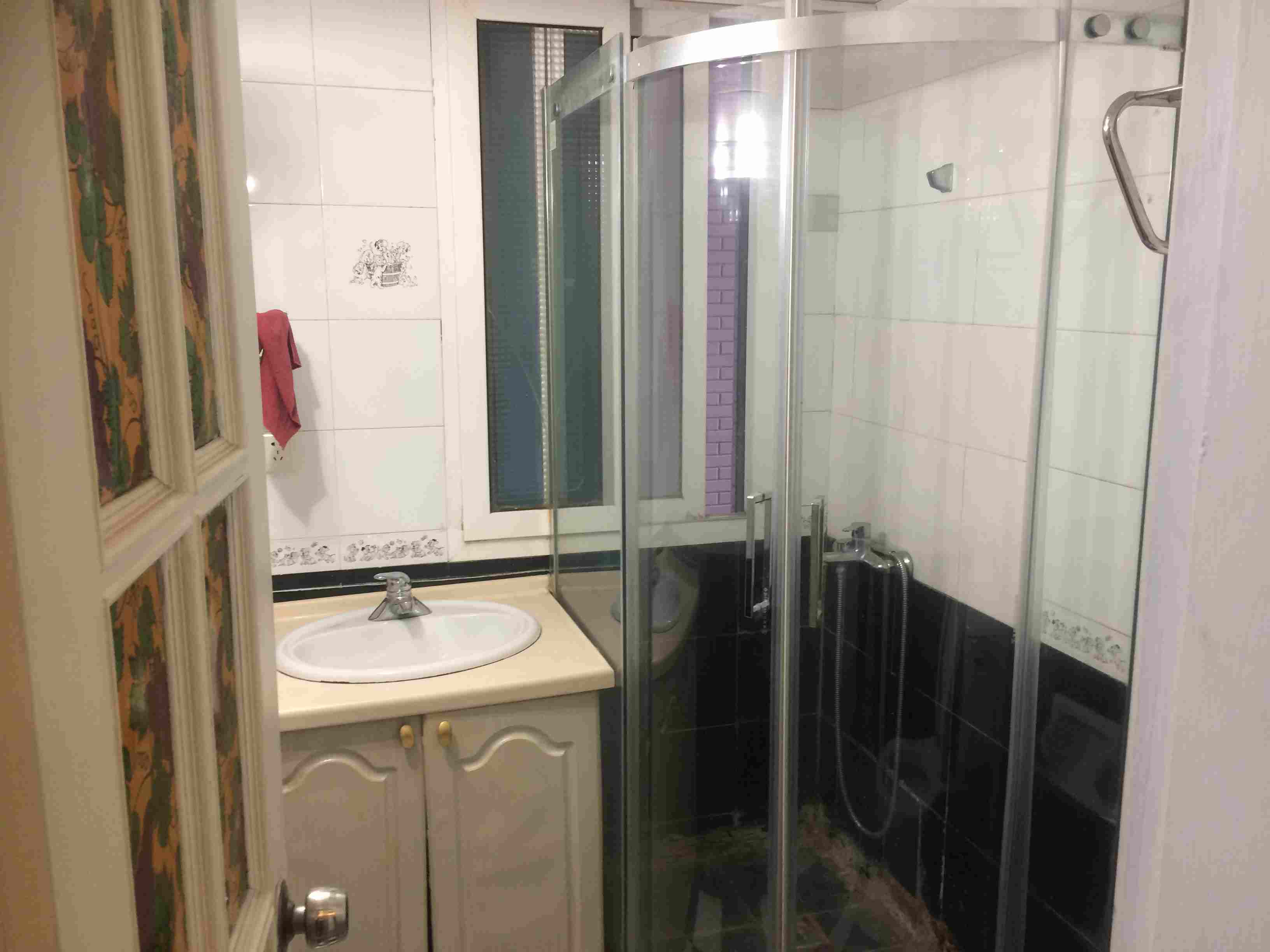 静安寺静安中华大厦140平米写字楼出租