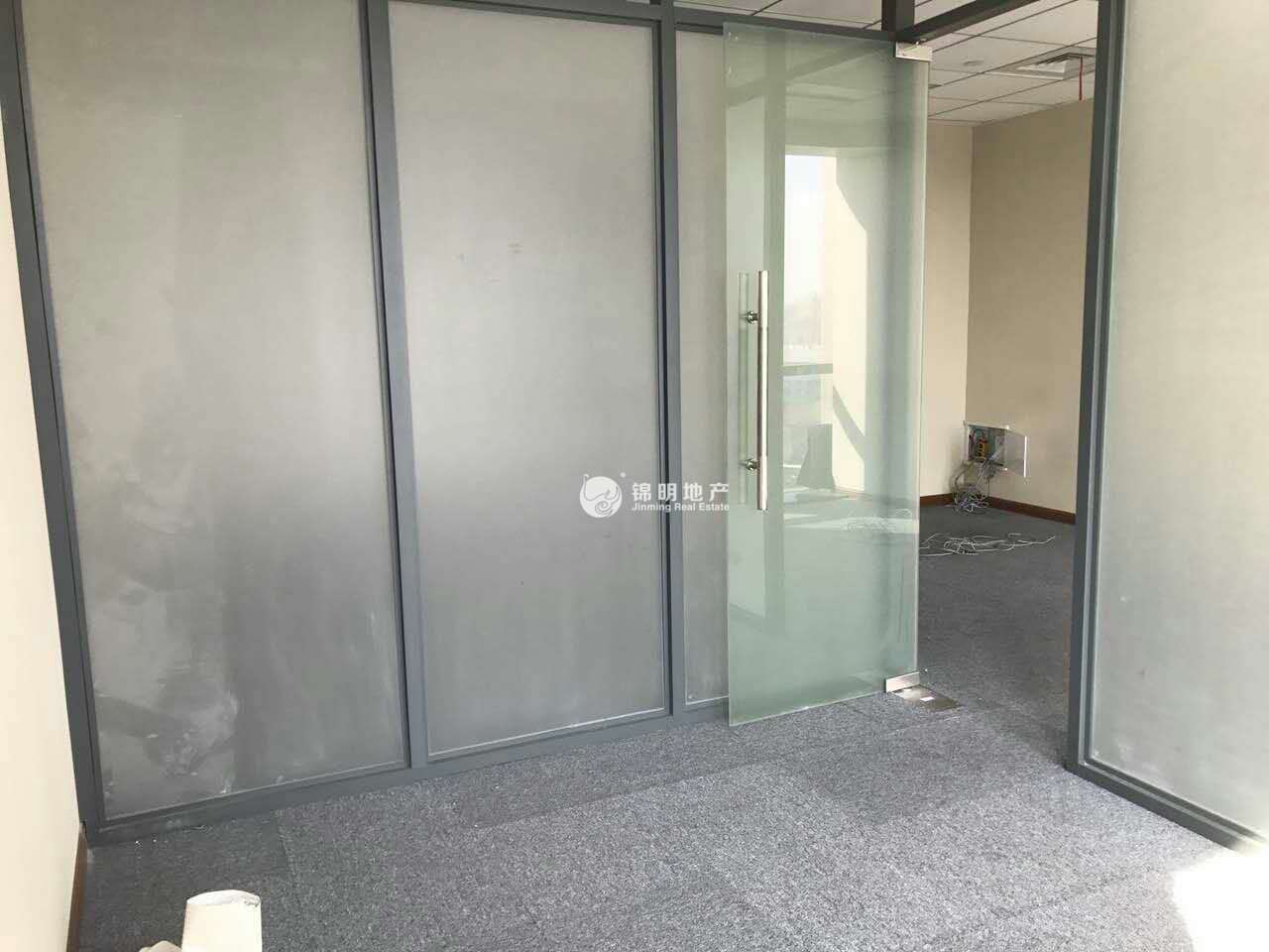 莘庄世宏金源中心76平米写字楼出租