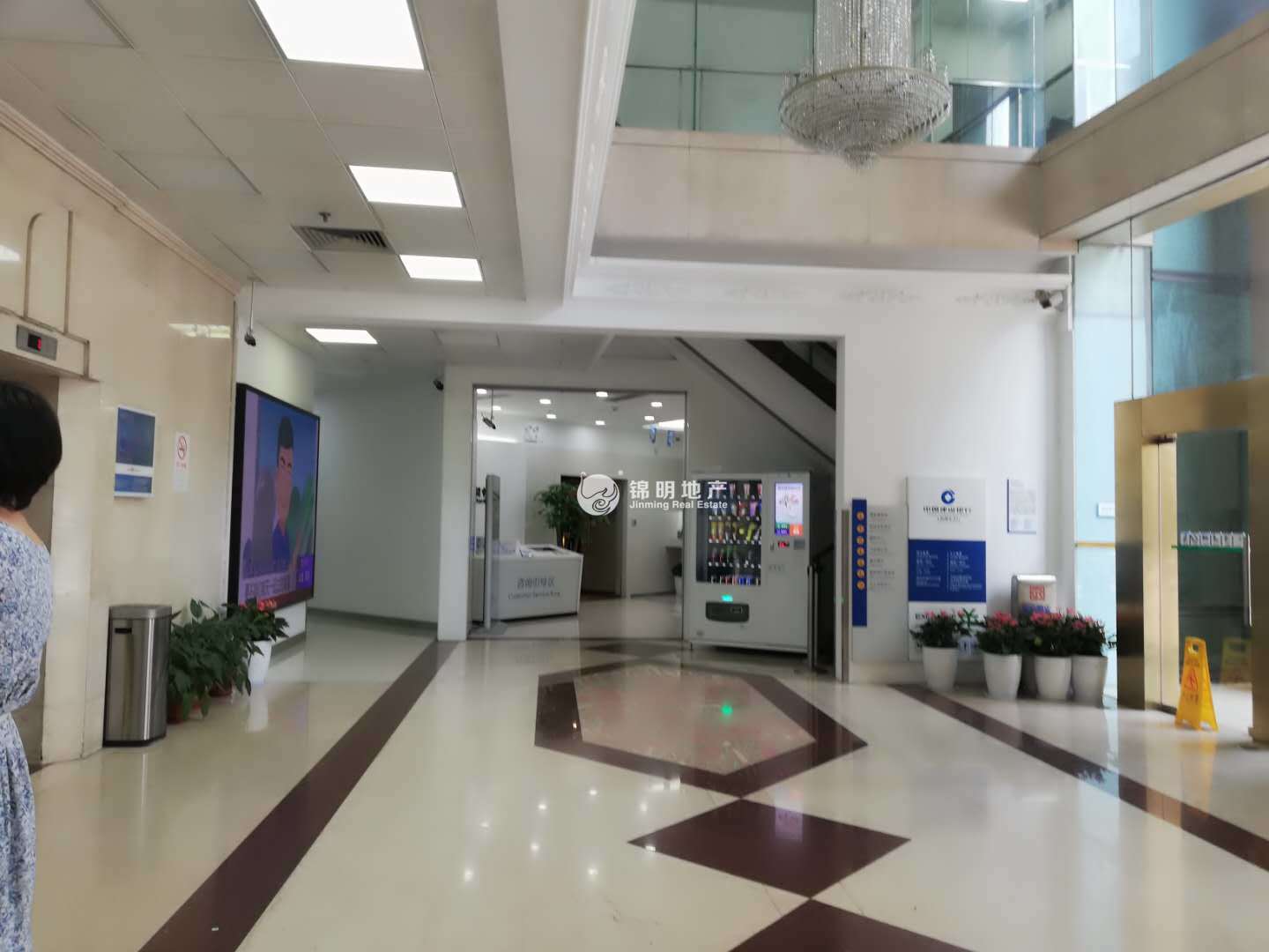 静安寺环球世界大厦168平米写字楼出租