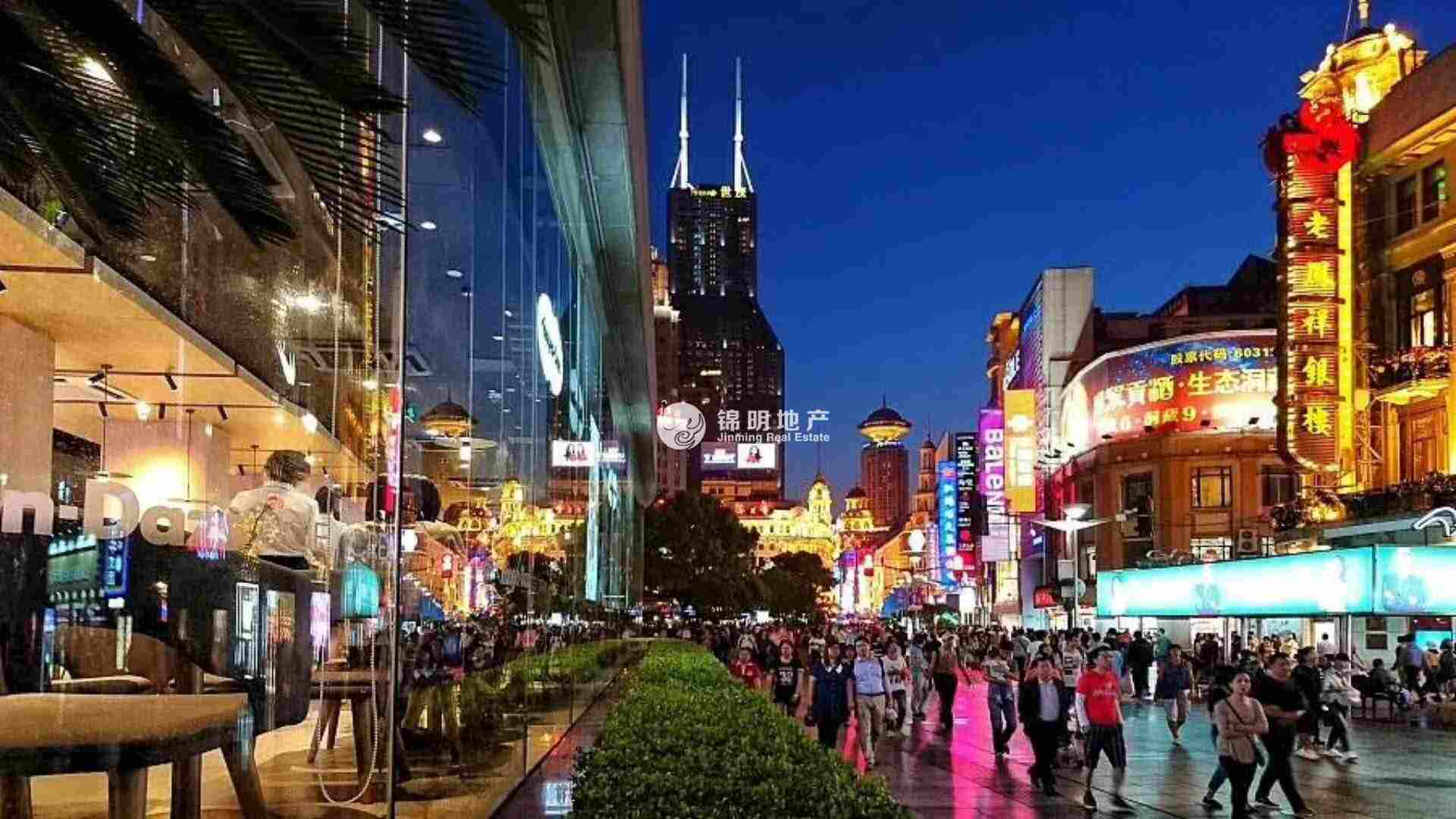 南京东路置地广场638平米写字楼出租