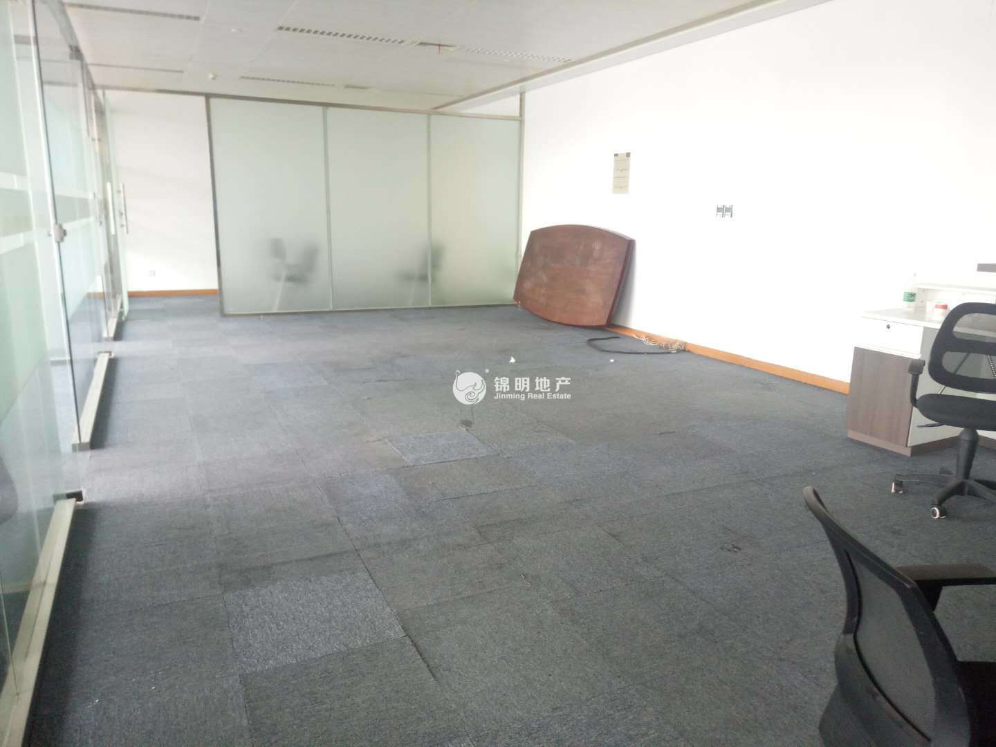 光新飞洲时代大厦96平米写字楼出租