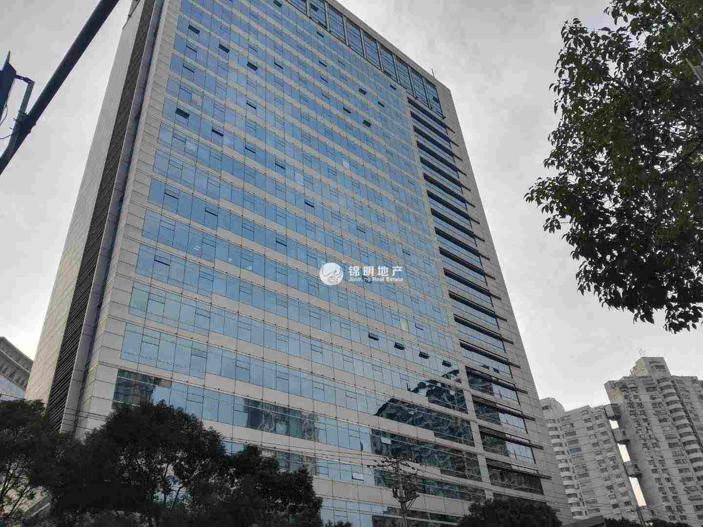 长寿路宝华大厦225平米写字楼出租
