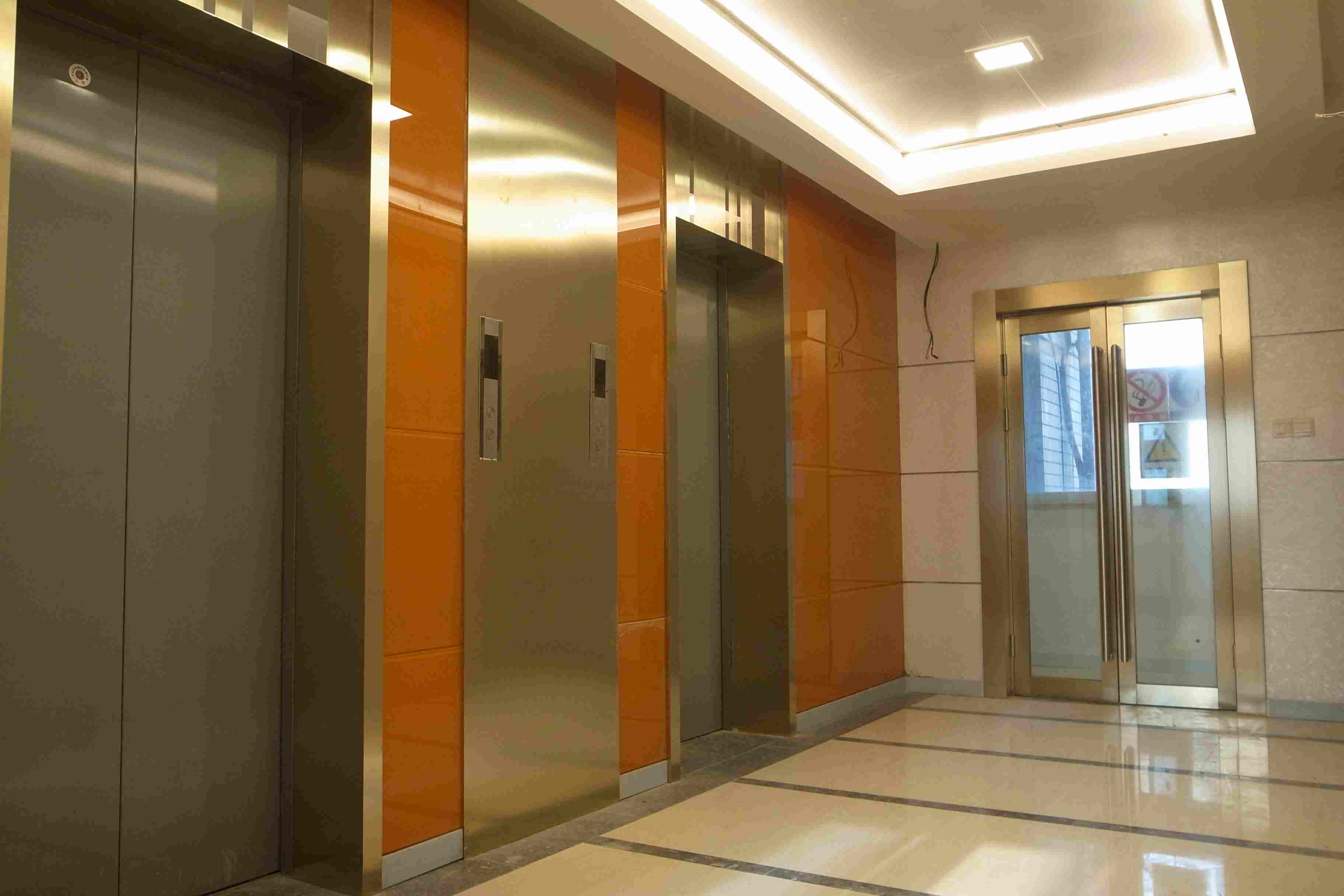 中山公园中西大厦159平米写字楼出租