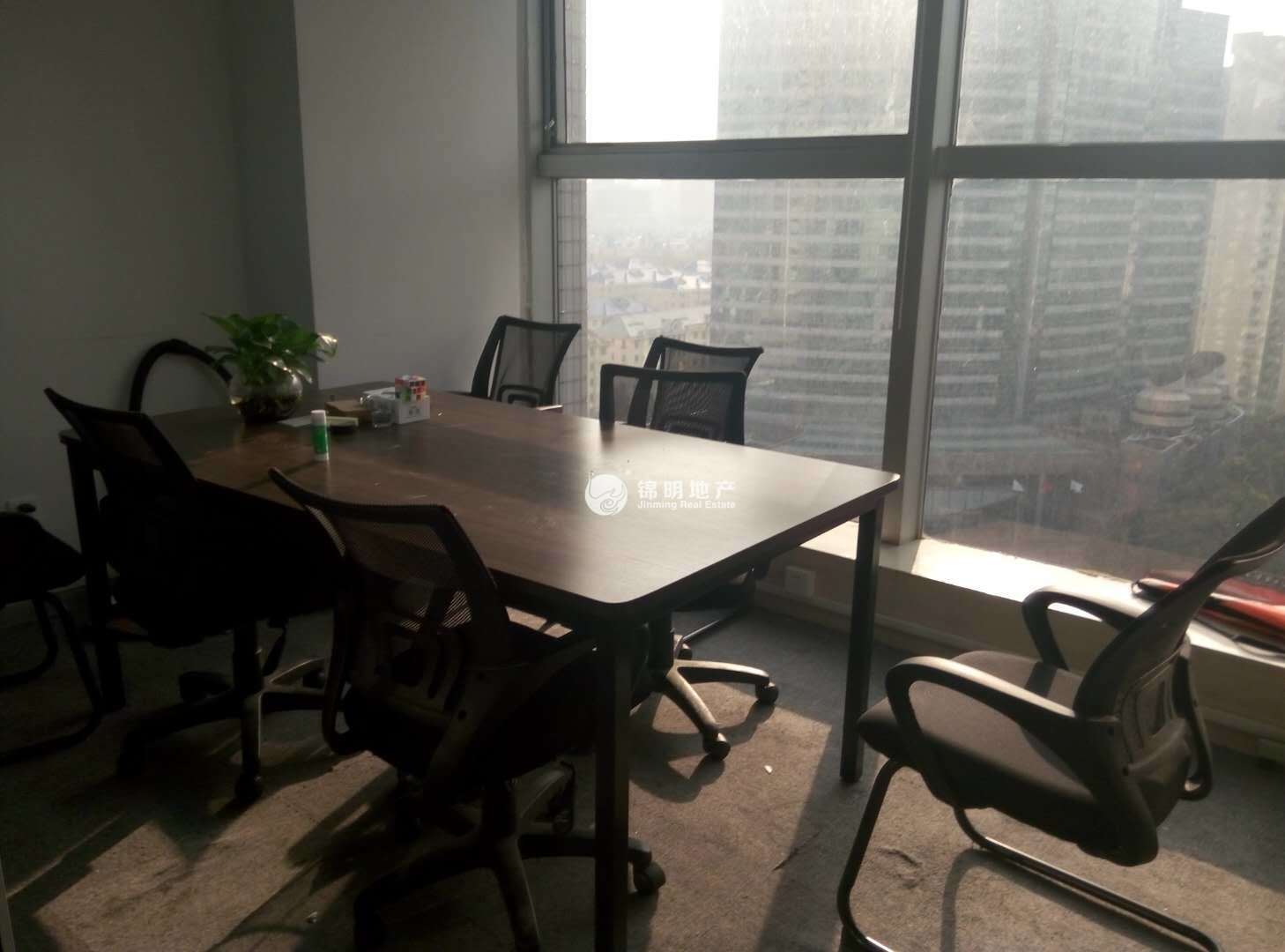 源深巨洋大厦582平米写字楼出租